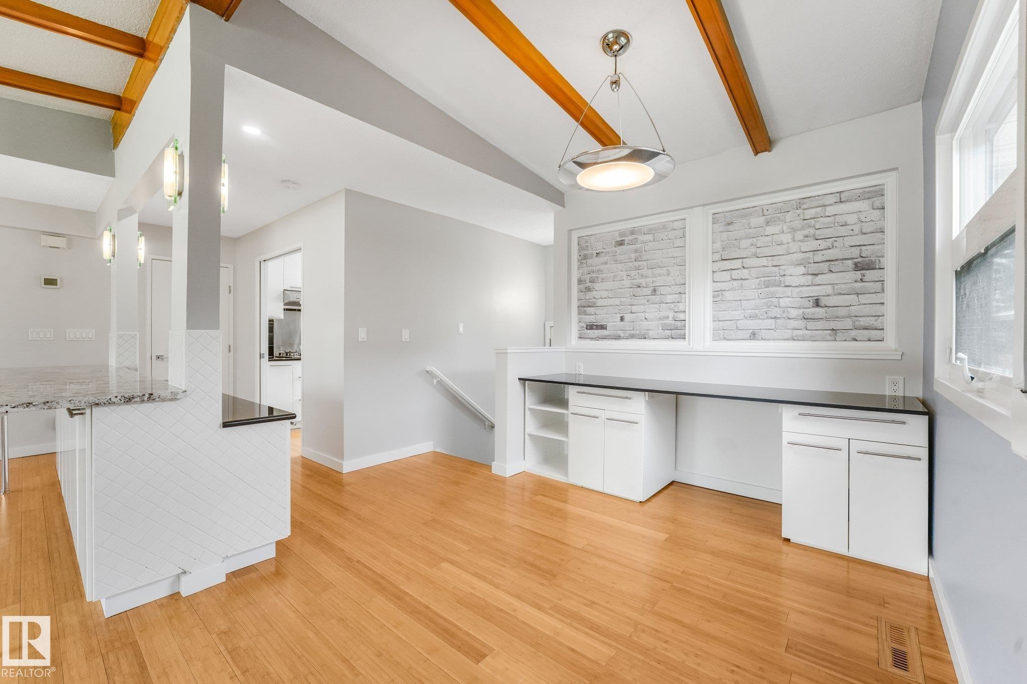 4812 Malmo Road Nw, Edmonton, AB - Indoor