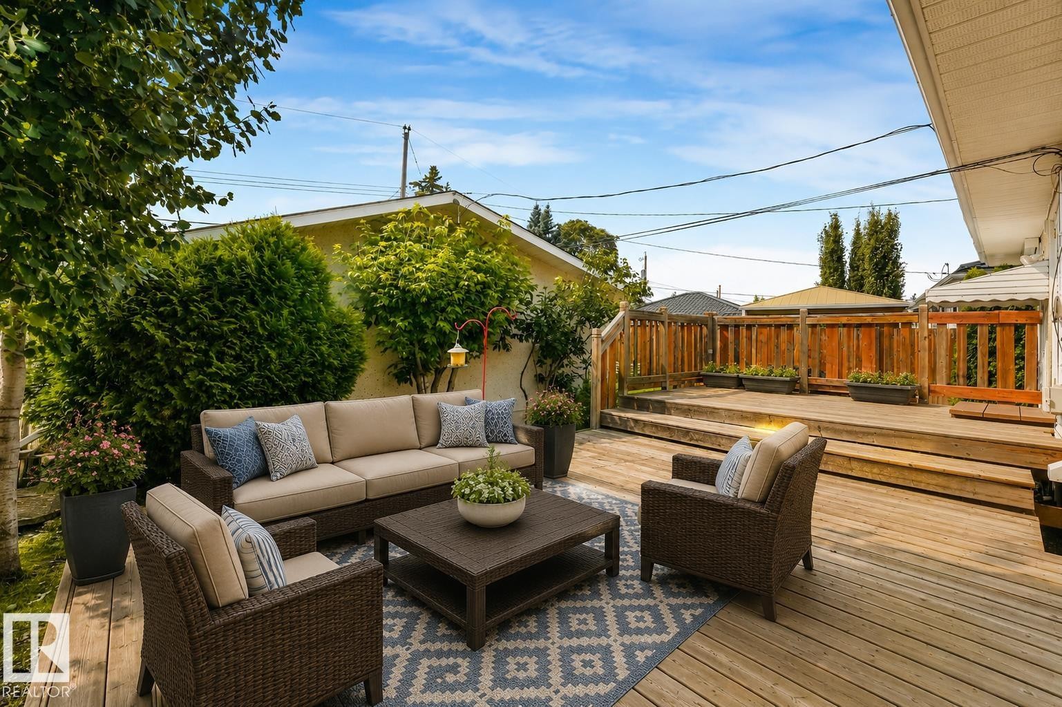 4812 Malmo Road Nw, Edmonton, AB - Outdoor With Deck Patio Veranda