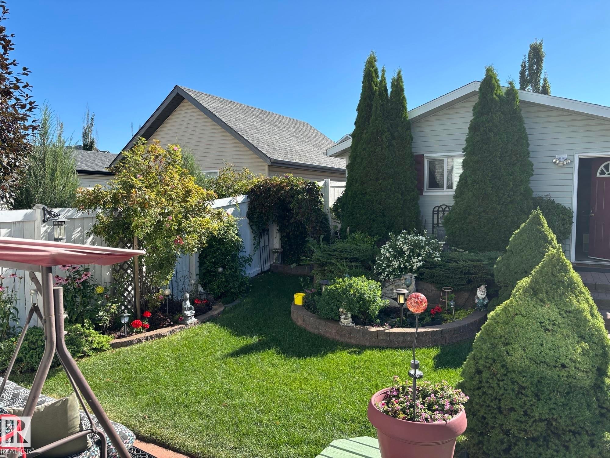 3176 Trelle Loop Nw, Edmonton, AB