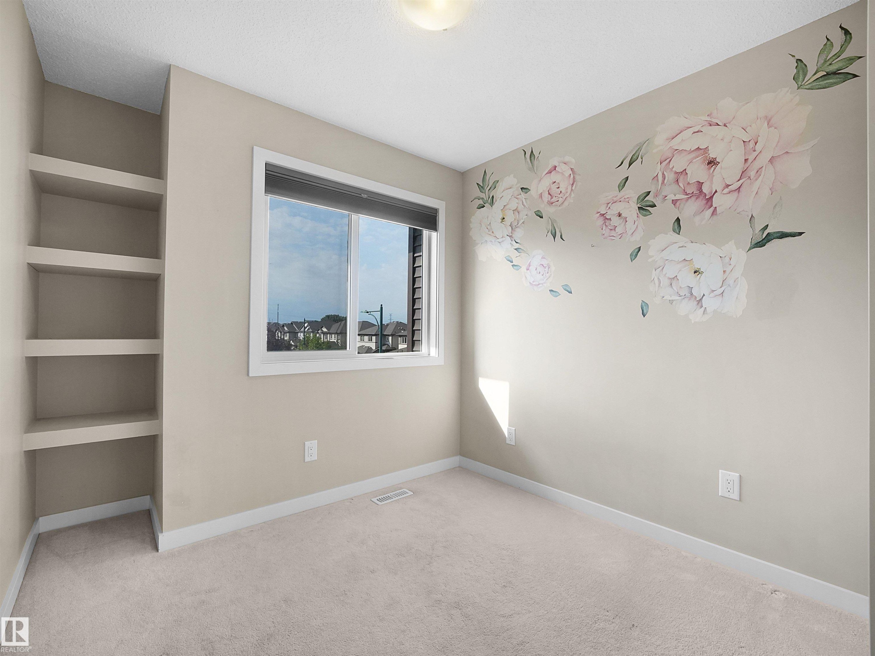 3346 15A Avenue Nw, Edmonton, AB