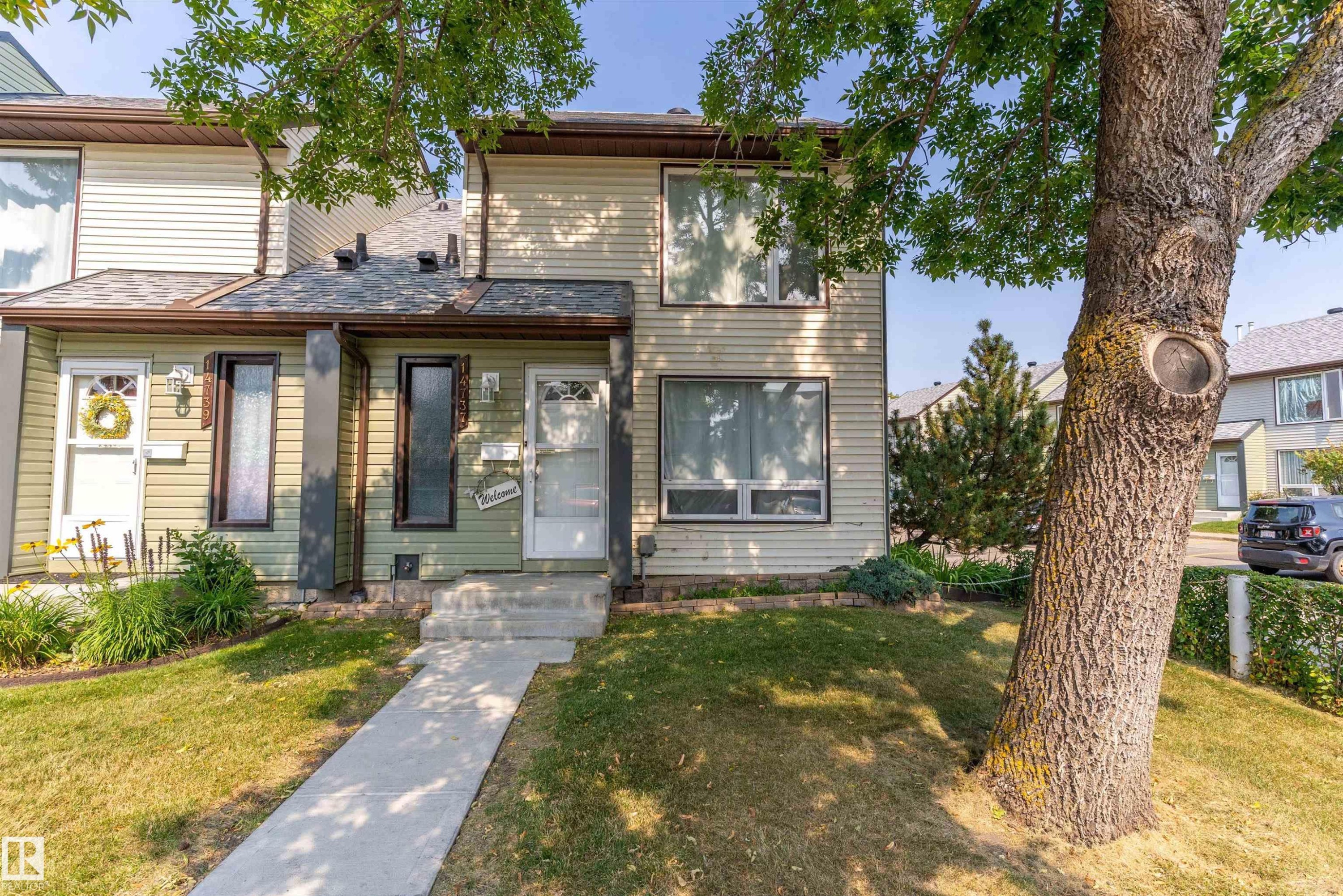 14737 25 Street Nw, Edmonton, AB