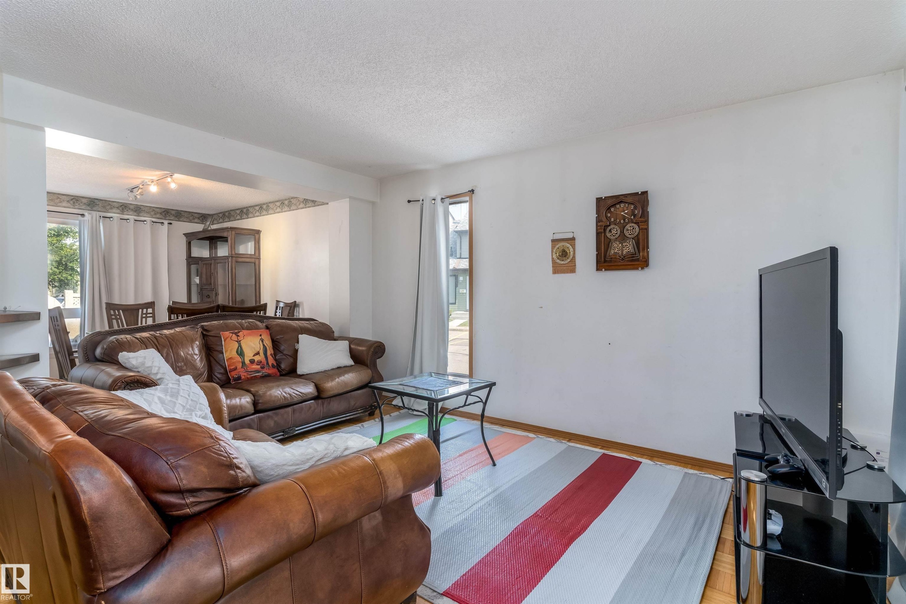 14737 25 Street Nw, Edmonton, AB