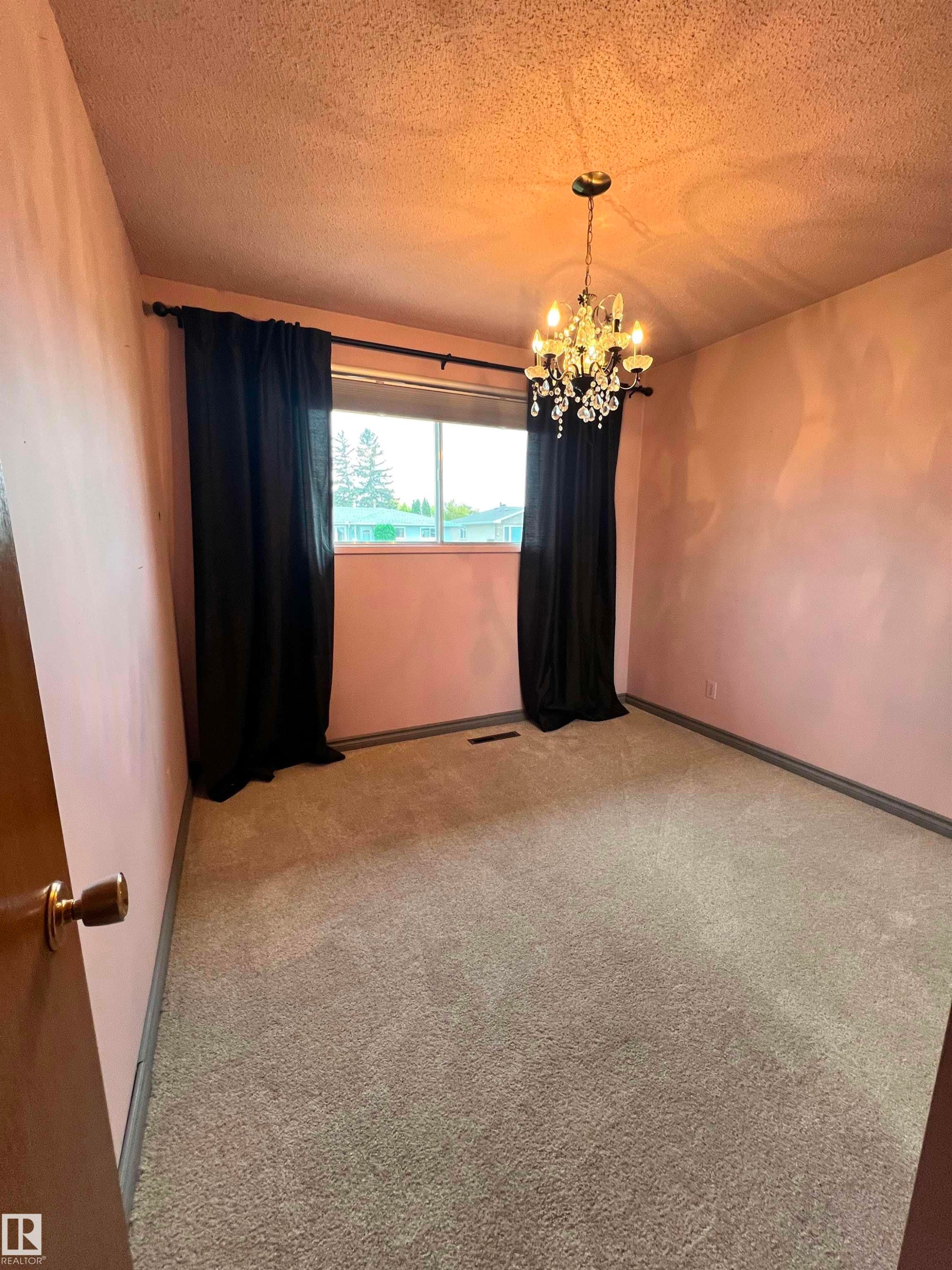 Additional content - 15003 81 Street Nw, Edmonton, AB
