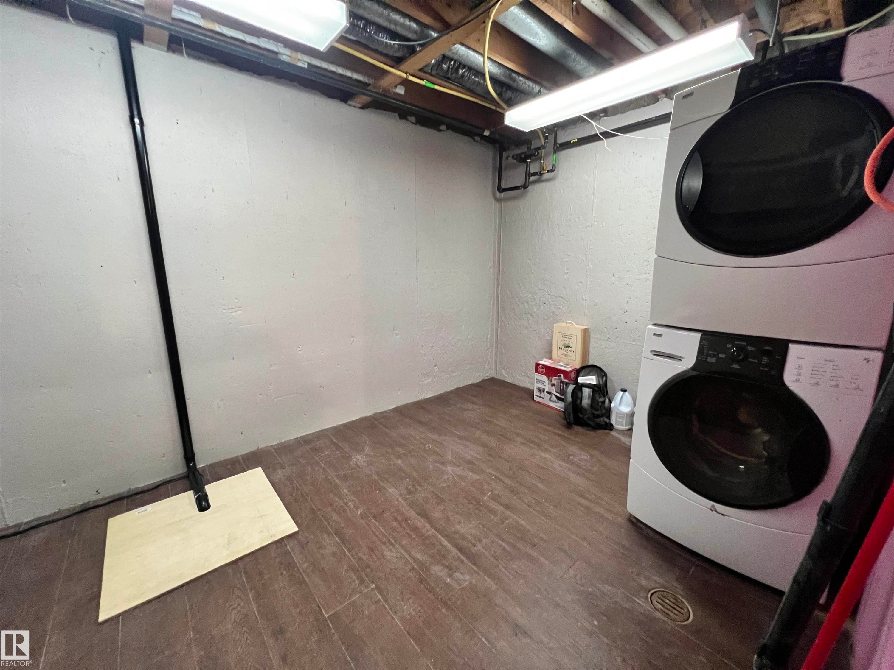 Additional content - 15003 81 Street Nw, Edmonton, AB