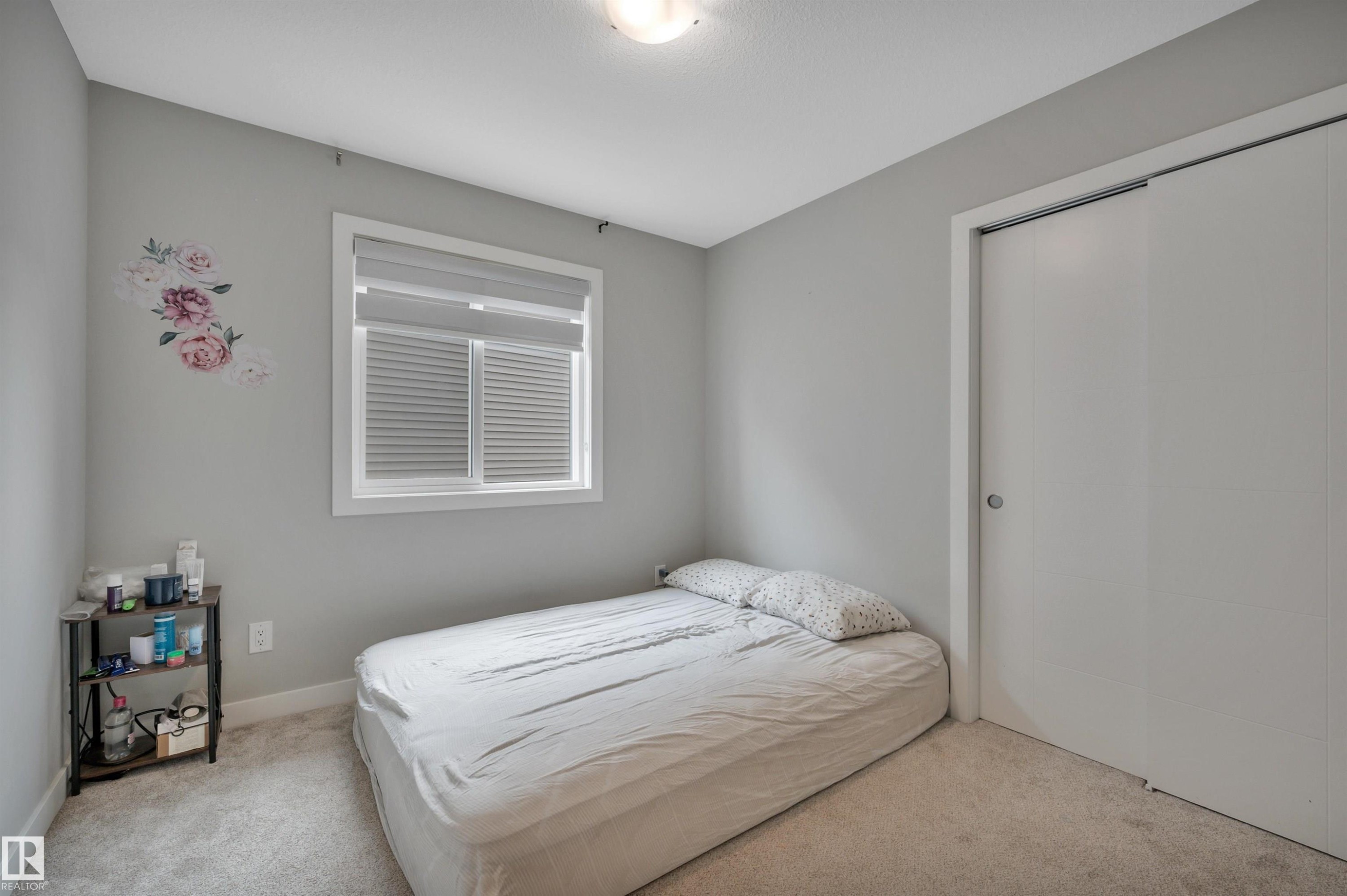 20007 15 Avenue Nw, Edmonton, AB