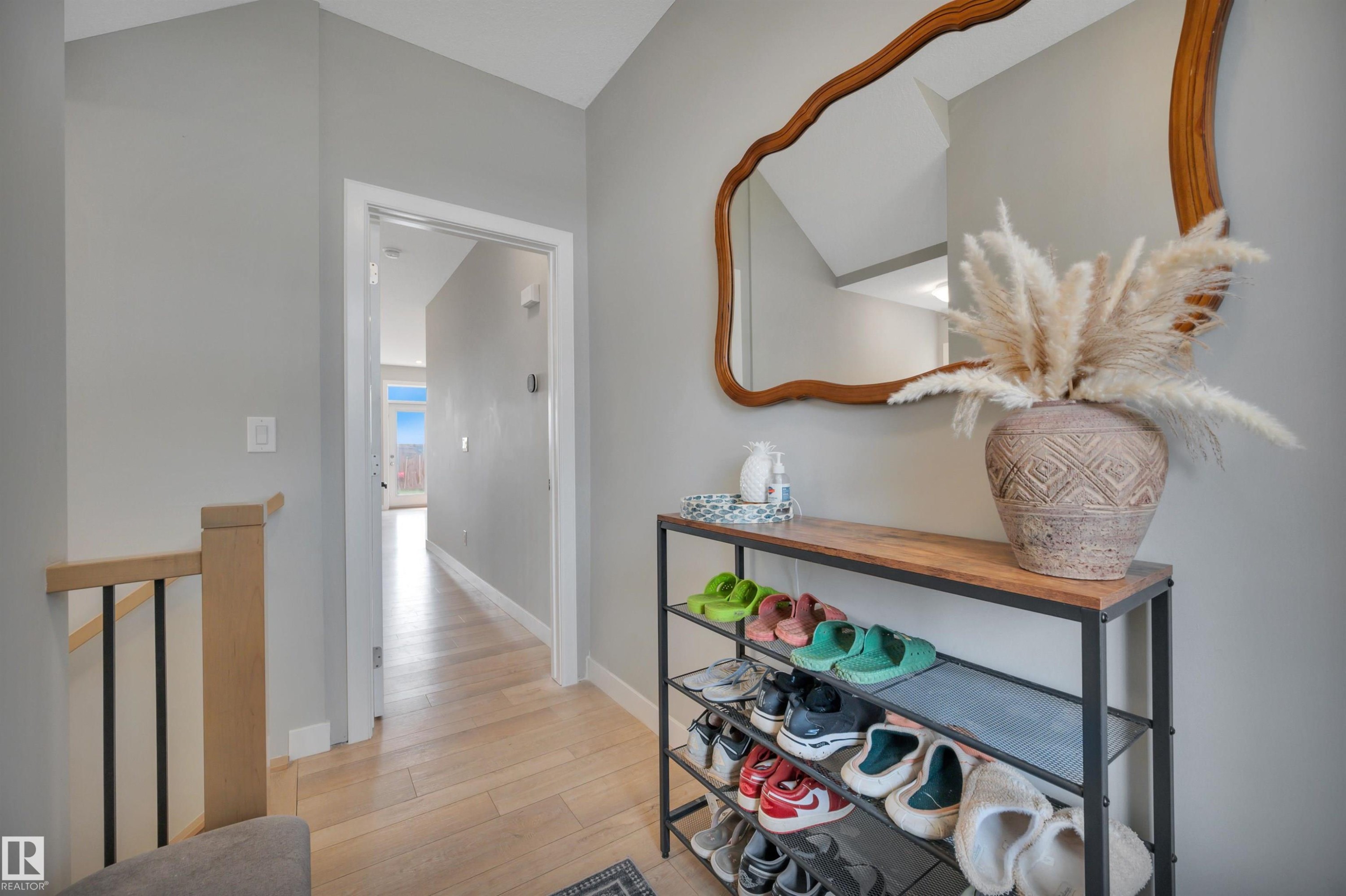 20007 15 Avenue Nw, Edmonton, AB