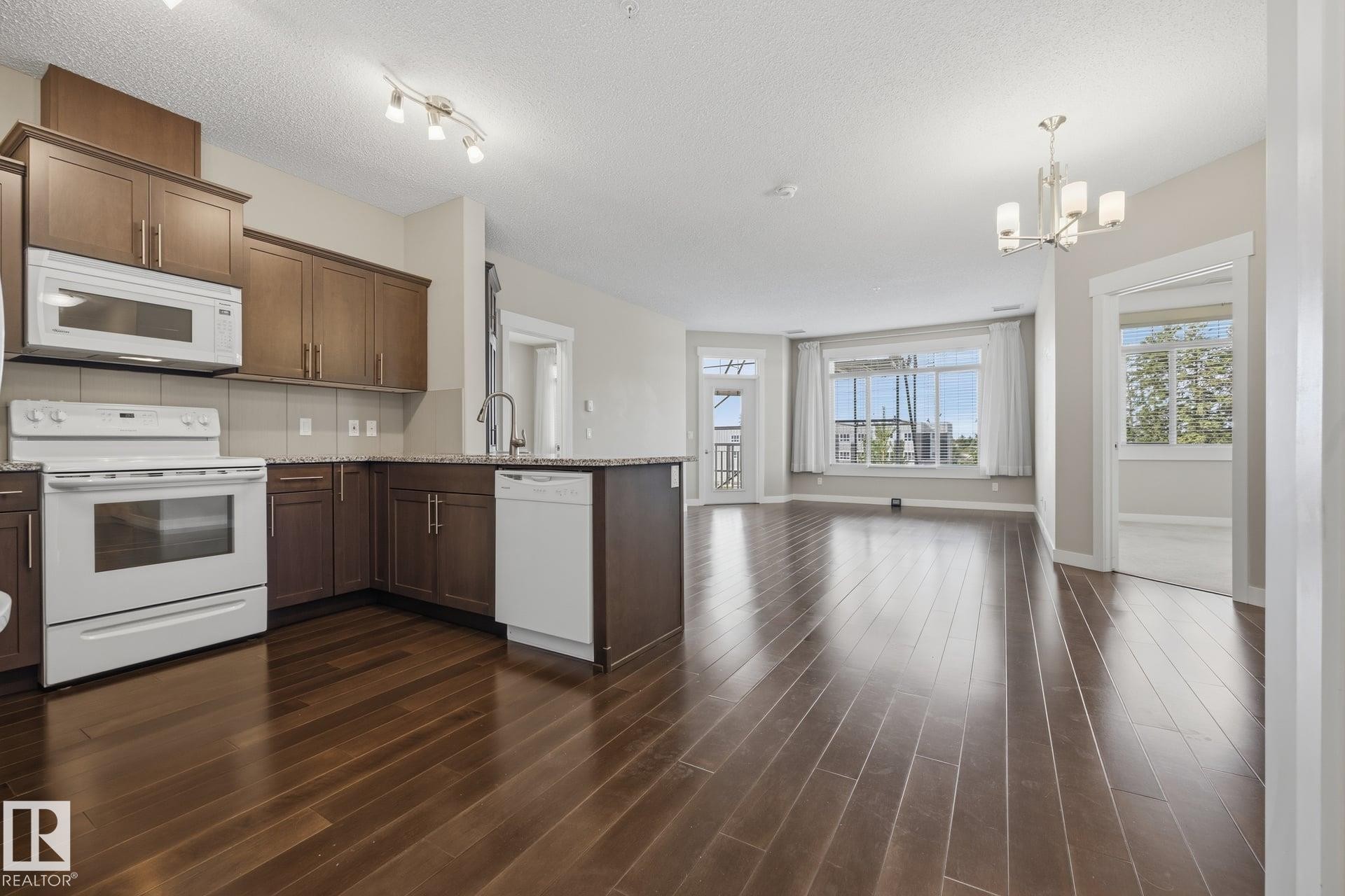 #318 511 Queen St, Spruce Grove, AB