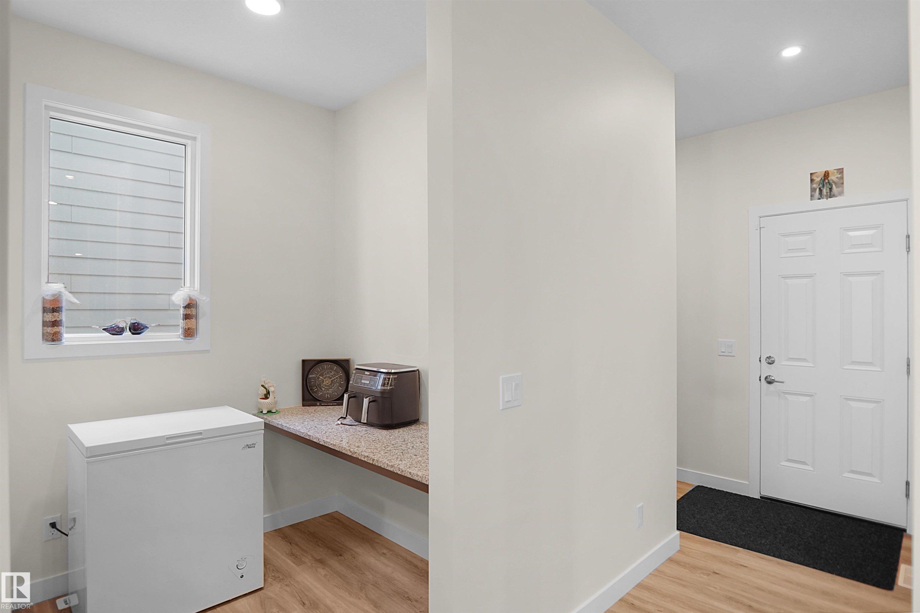 196 Edgewater Circle, Leduc, AB