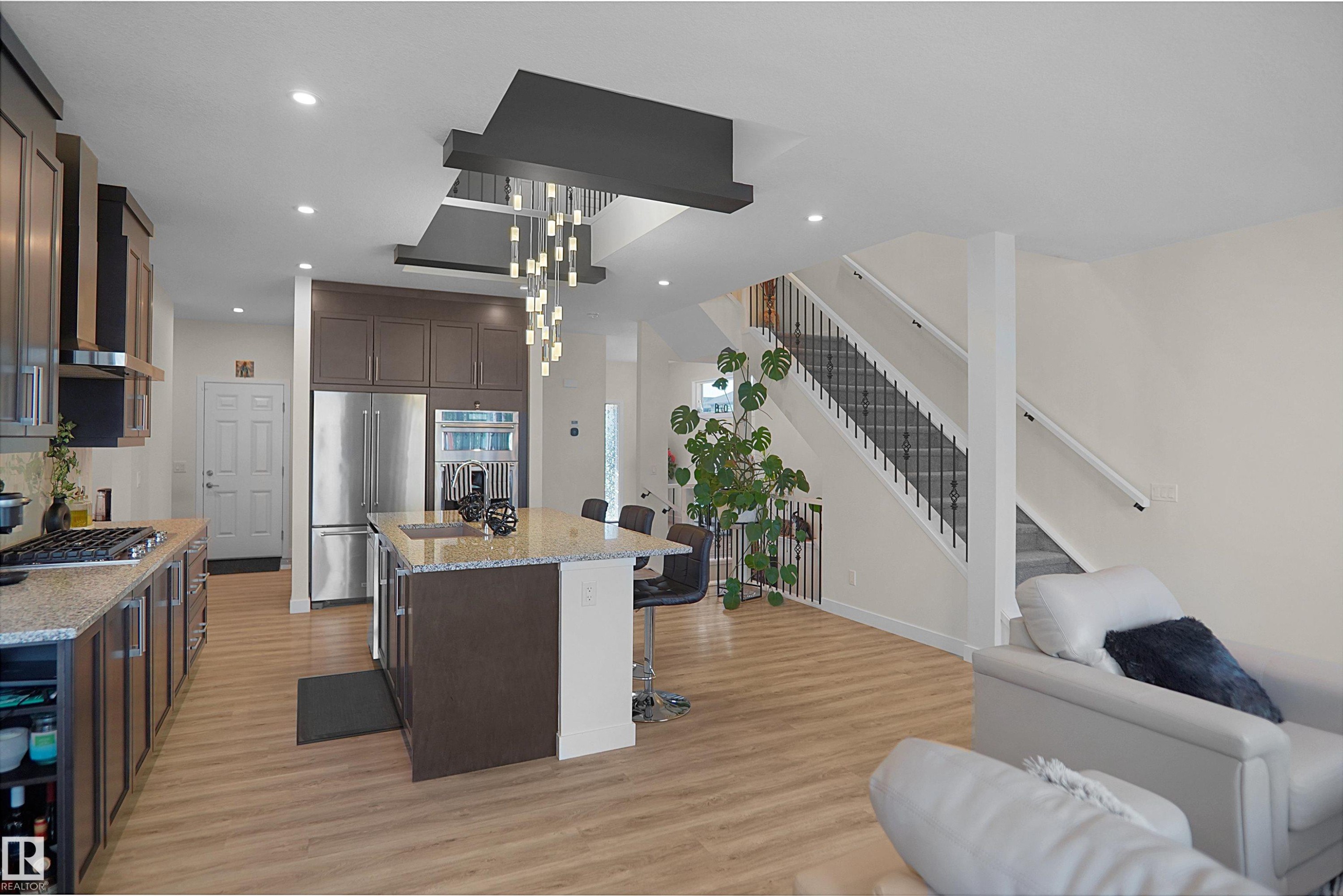 196 Edgewater Circle, Leduc, AB
