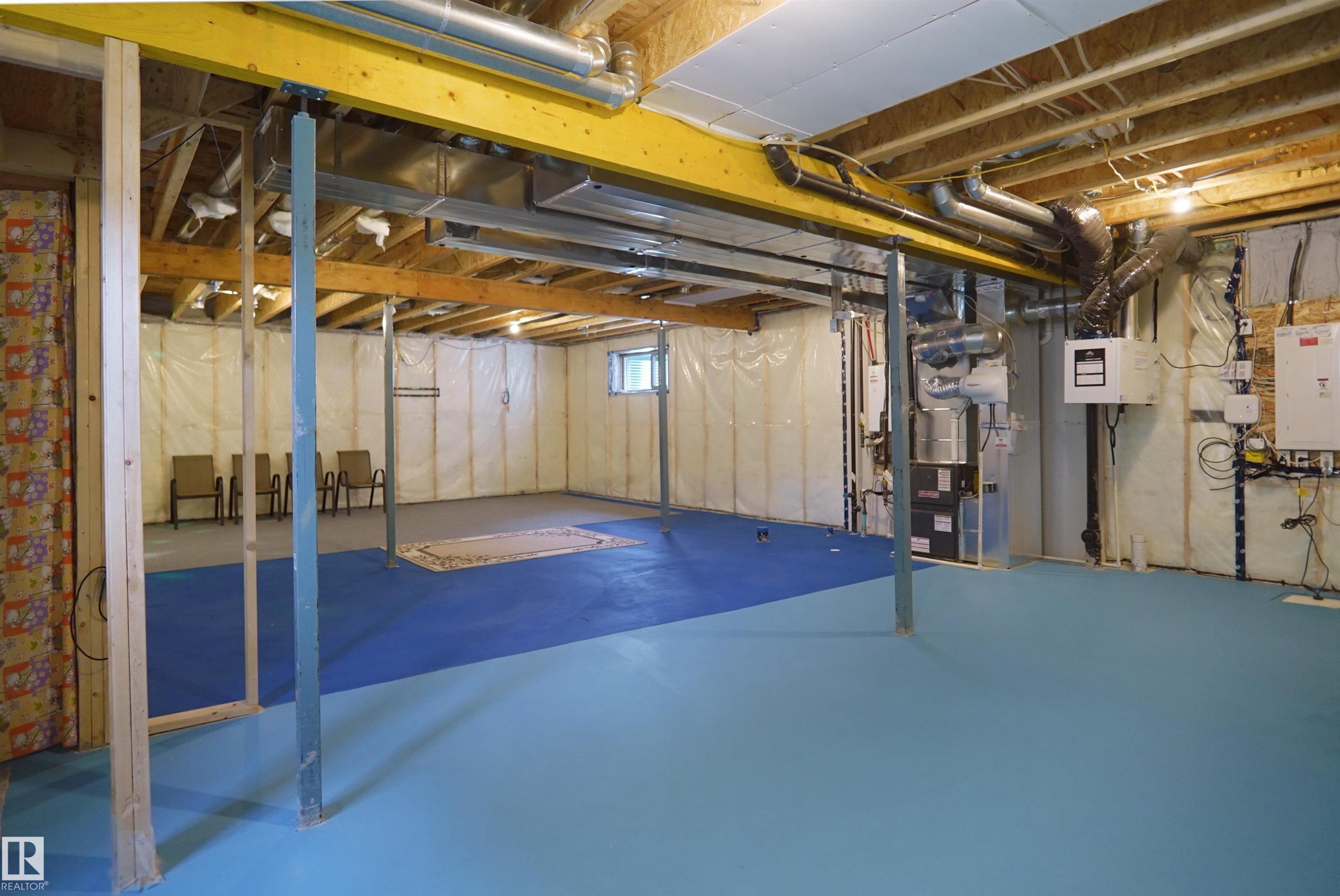 196 Edgewater Circle, Leduc, AB