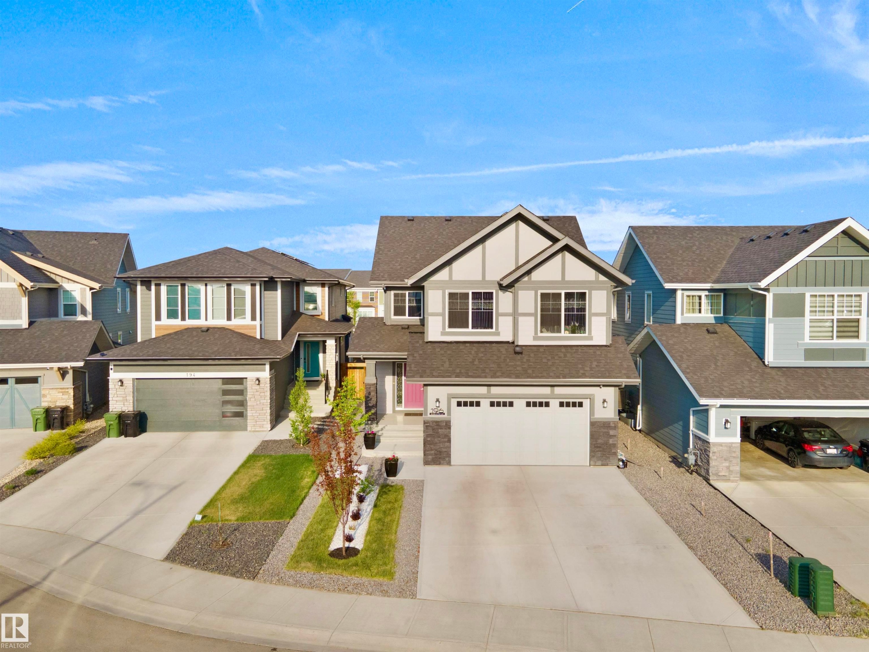 196 Edgewater Circle, Leduc, AB