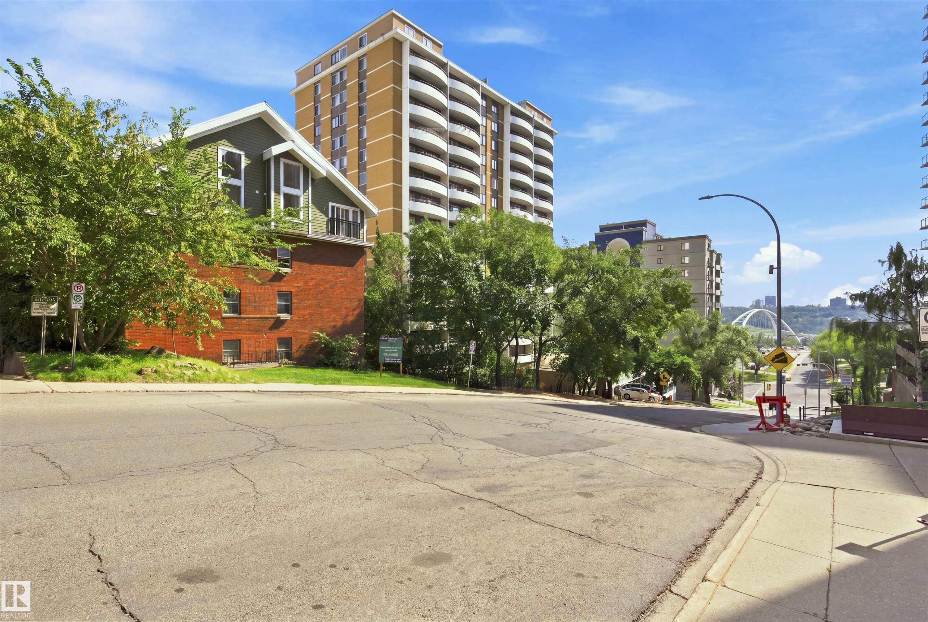 #403 9725 106 St Nw, Edmonton, AB