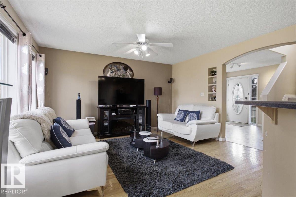 824 Barnes Link Sw, Edmonton, AB