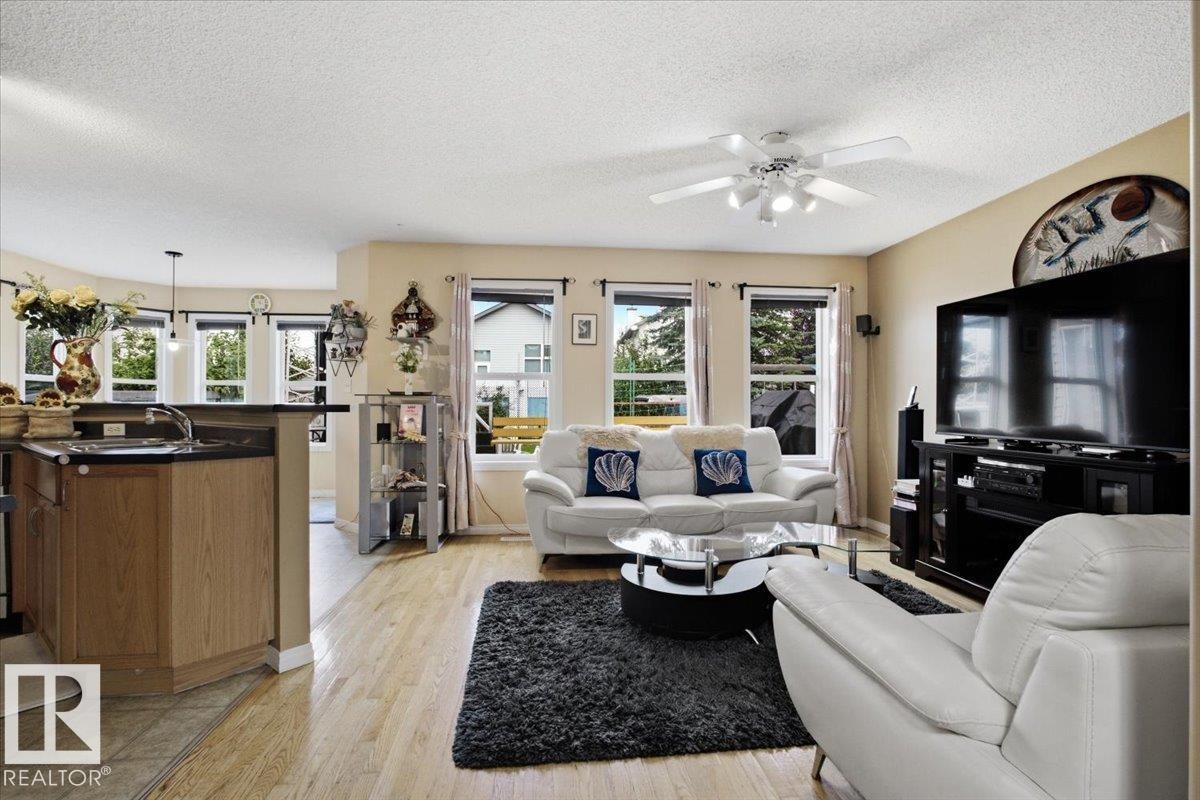 824 Barnes Link Sw, Edmonton, AB