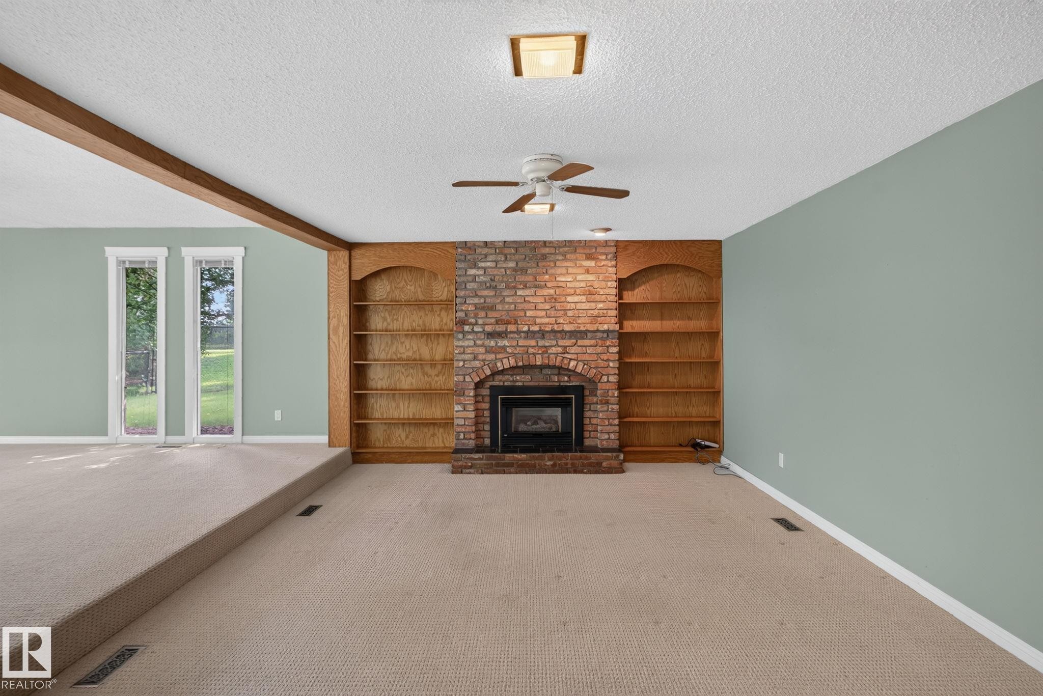14703 58 Ave Nw, Edmonton, AB