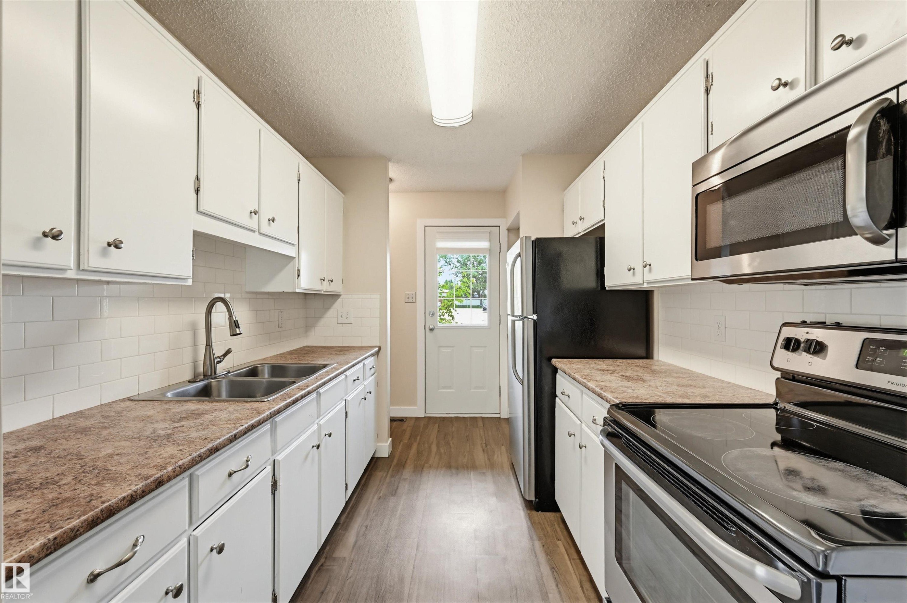 817 Erin Place Nw, Edmonton, AB