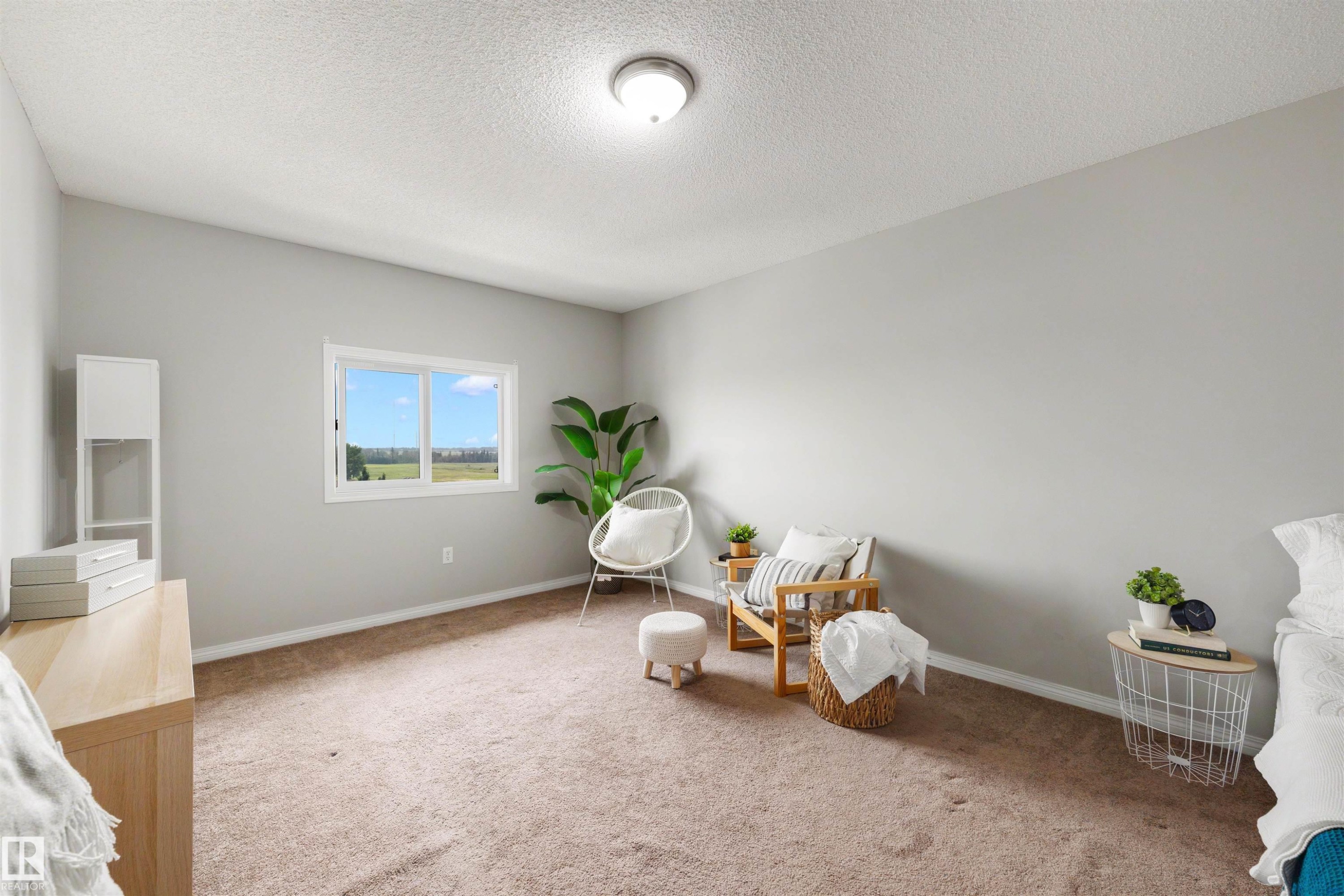 #427 3425 19 St Nw, Edmonton, AB
