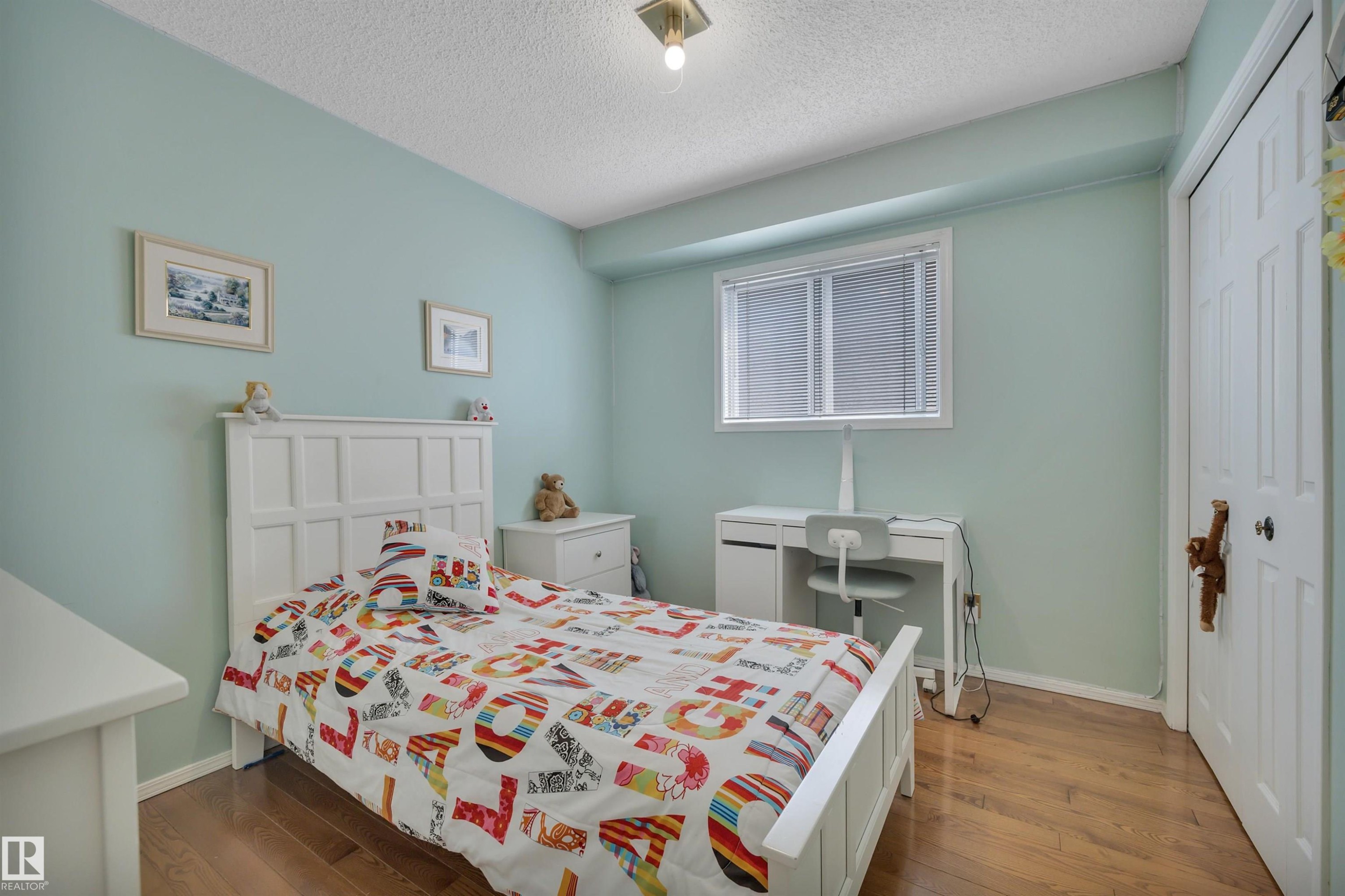 18920 78 Avenue Nw, Edmonton, AB - Indoor Photo Showing Bedroom