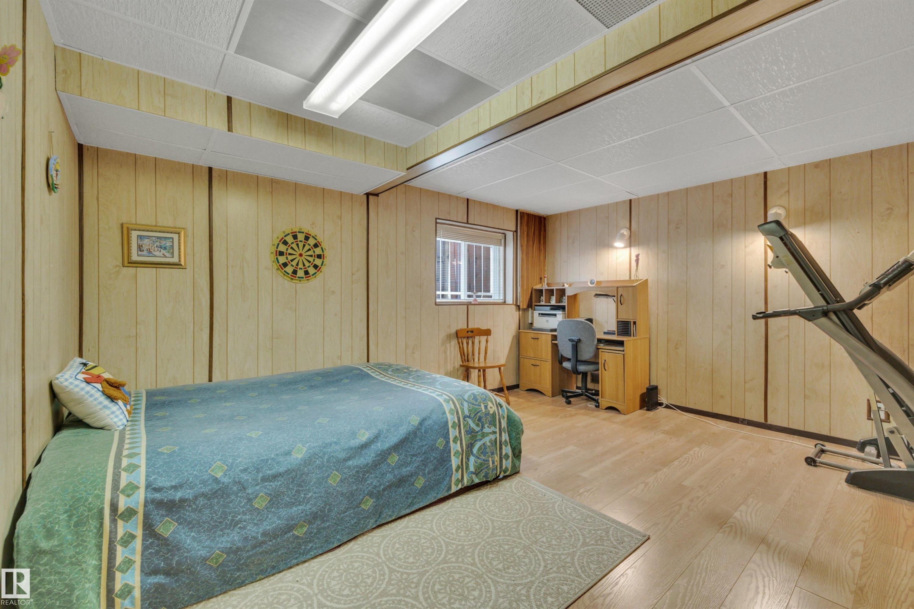 18920 78 Avenue Nw, Edmonton, AB - Indoor
