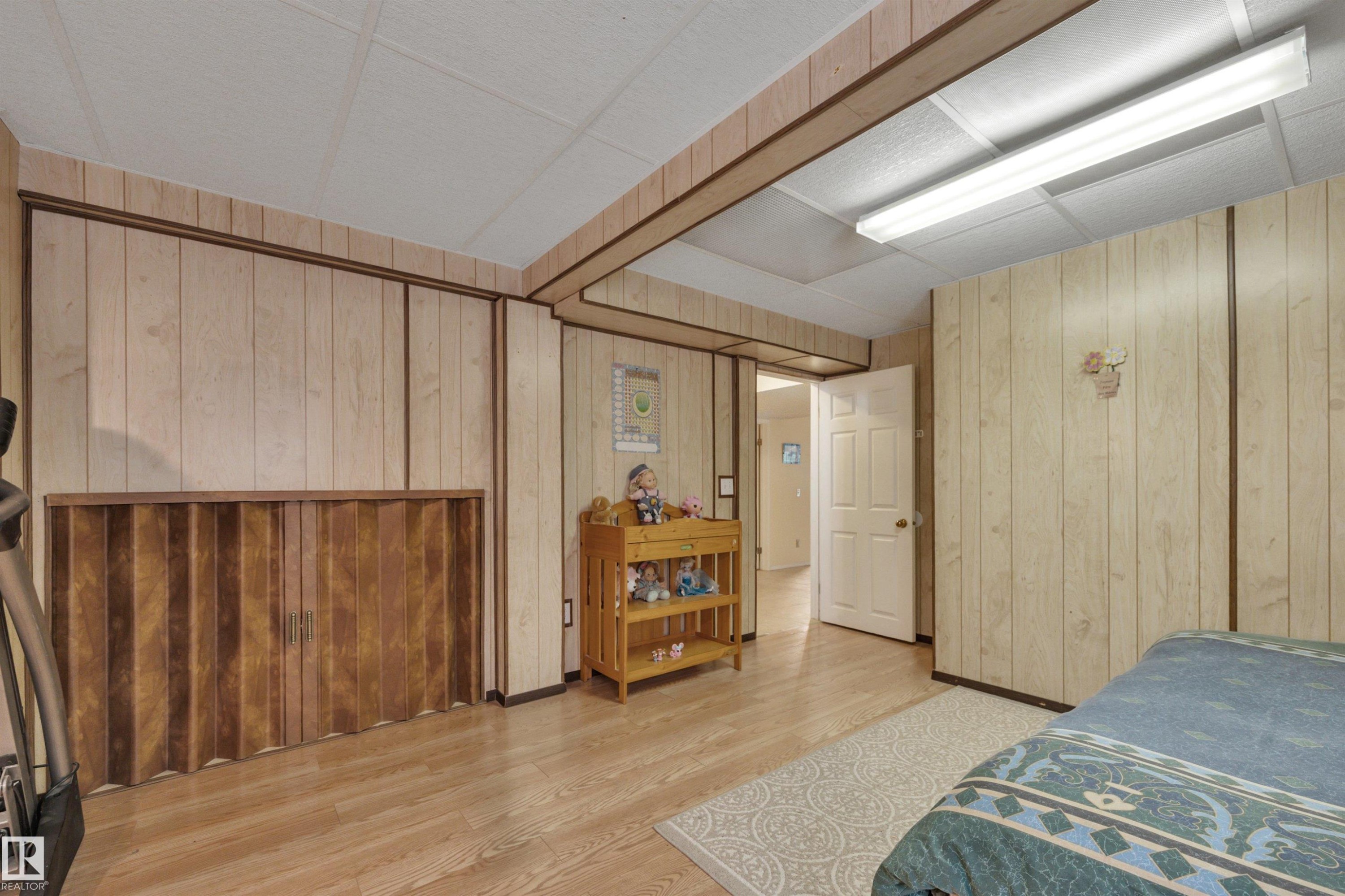 18920 78 Avenue Nw, Edmonton, AB - Indoor