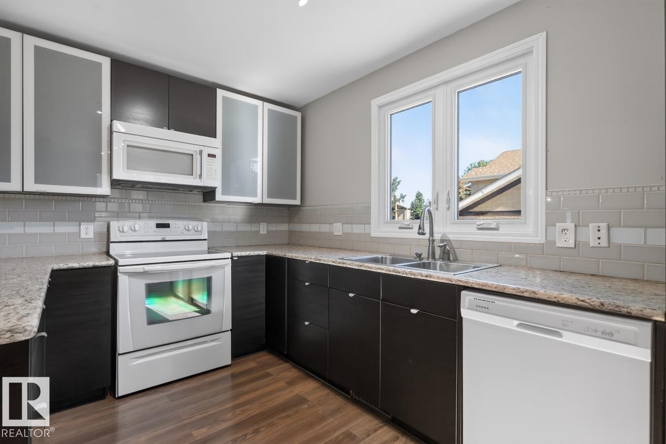 3524 51 Street Nw, Edmonton, AB