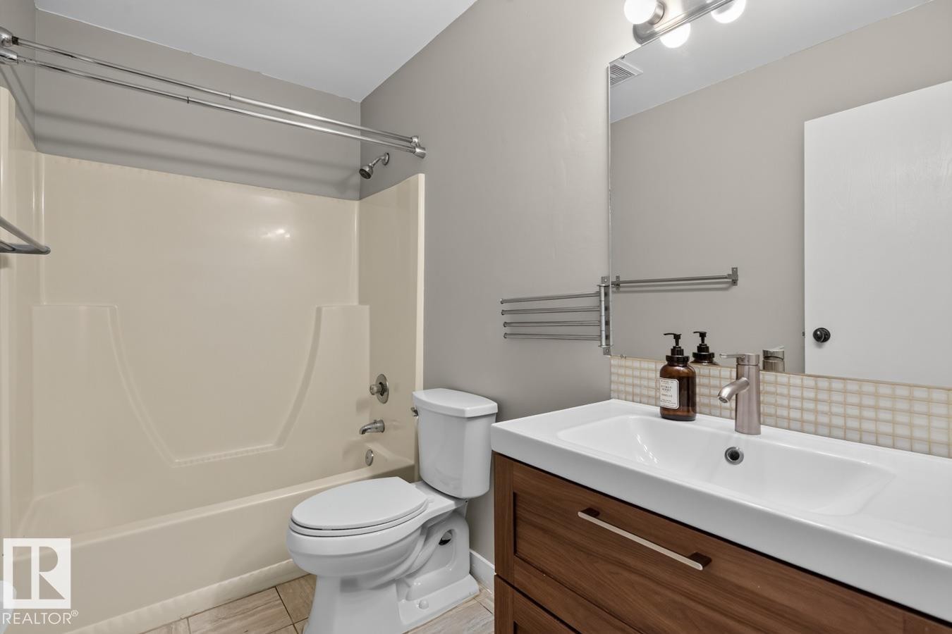 3524 51 Street Nw, Edmonton, AB