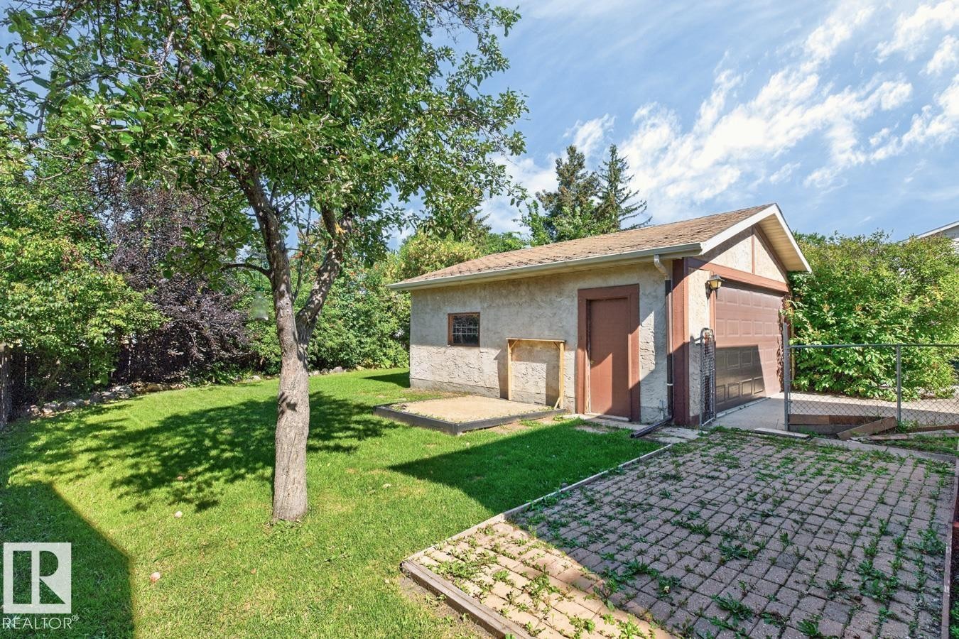 3524 51 Street Nw, Edmonton, AB
