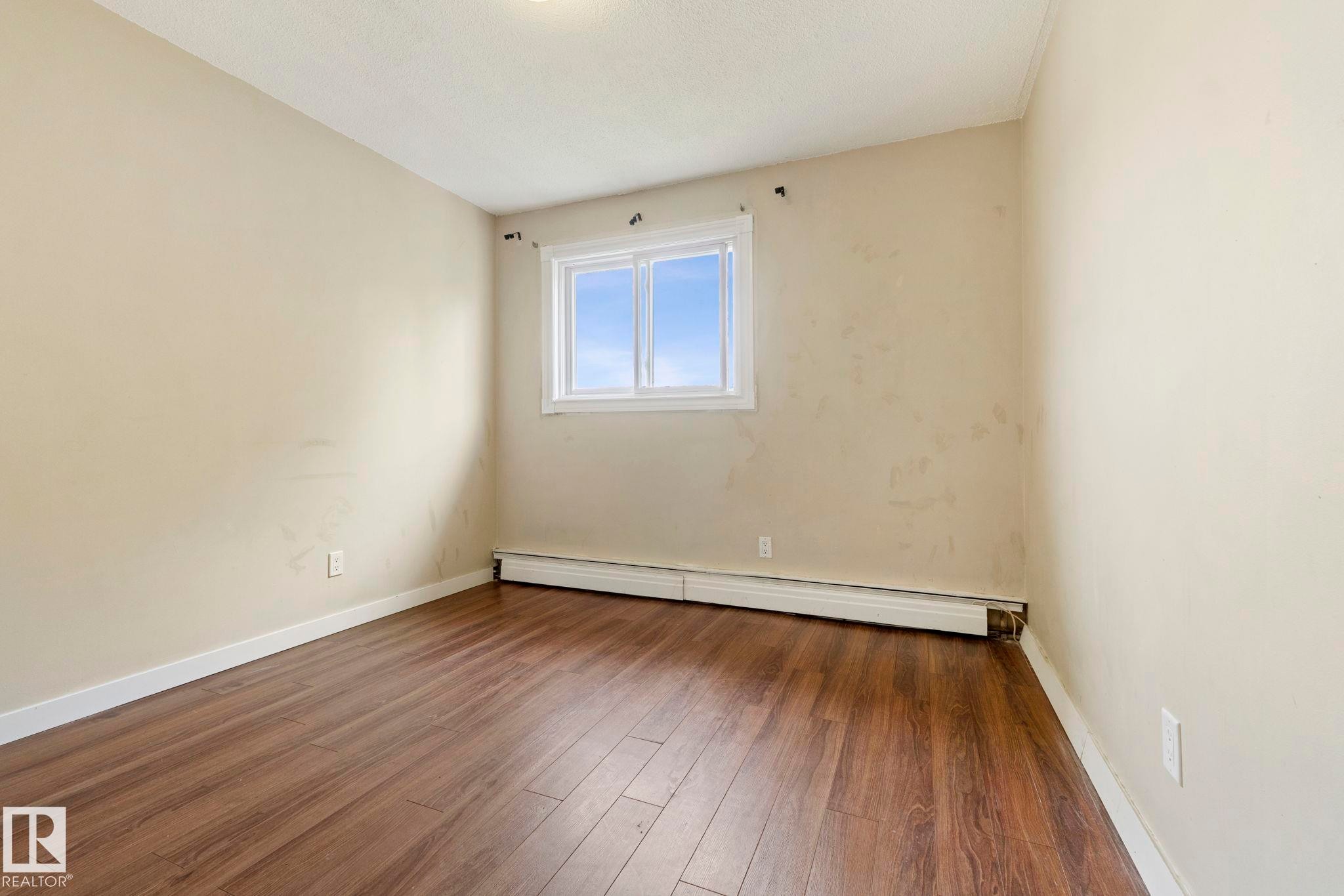 #307 3720 118 Av Nw, Edmonton, AB