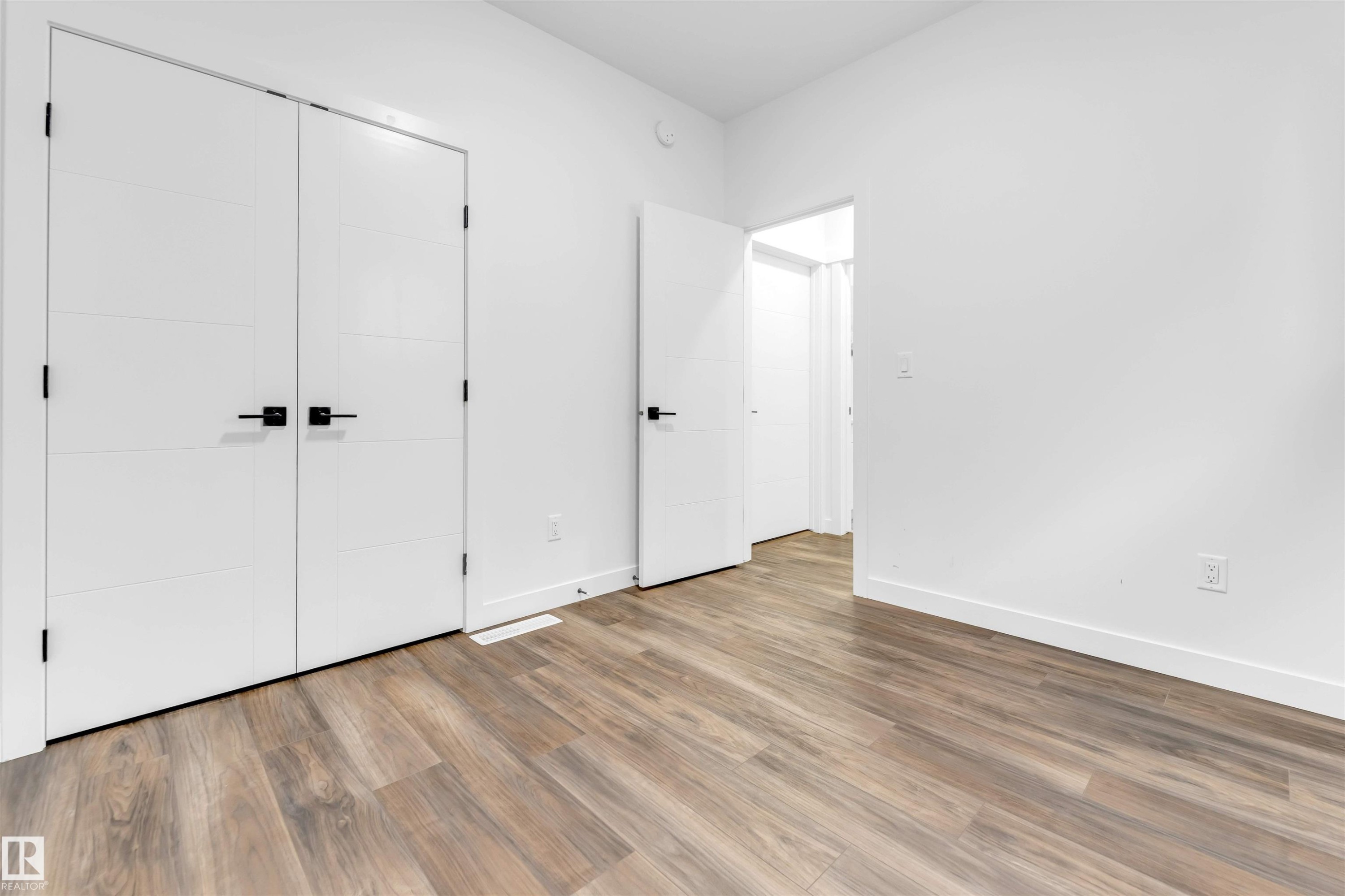 1336 11 Avenue Nw, Edmonton, AB