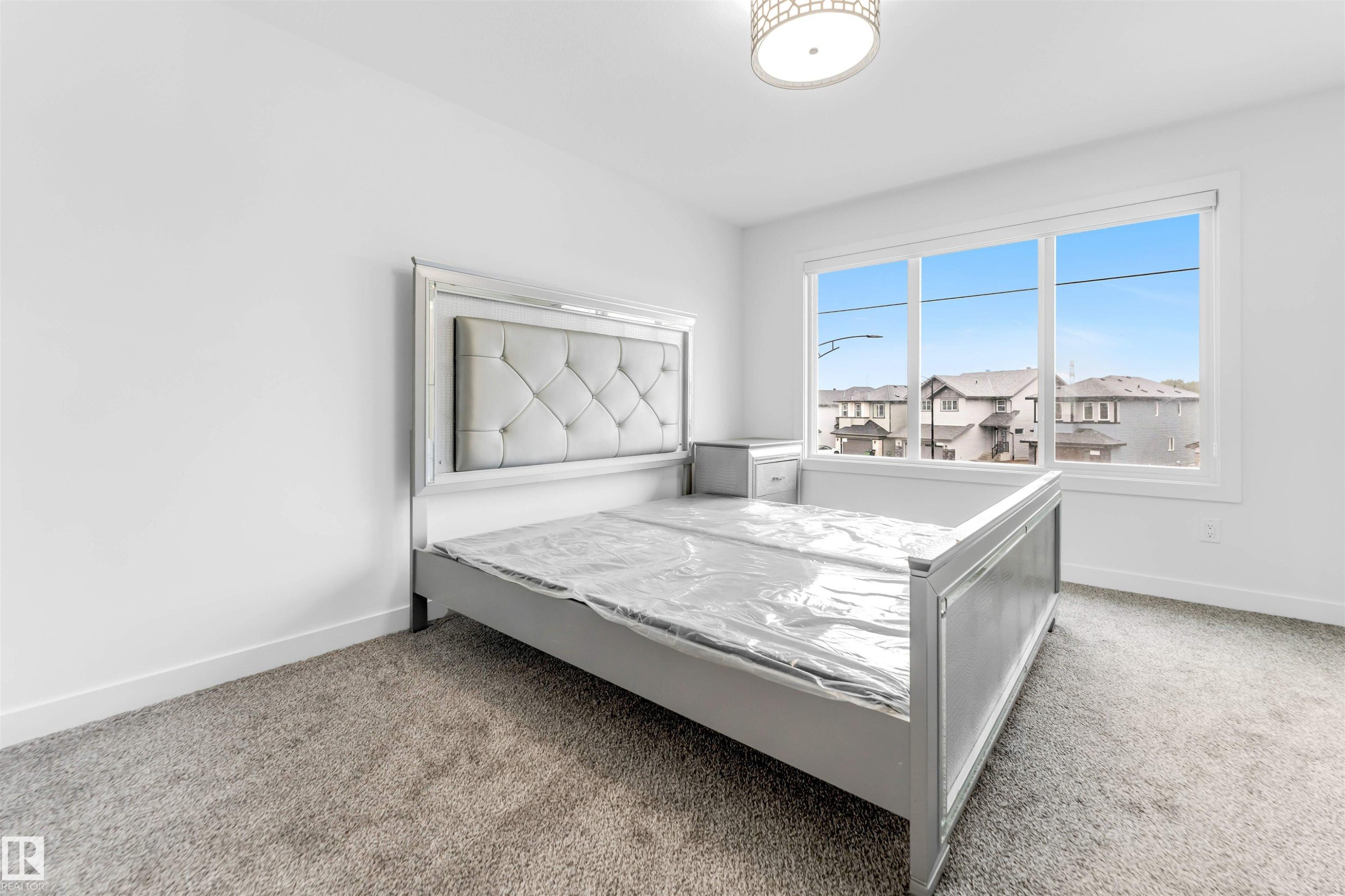 1336 11 Avenue Nw, Edmonton, AB