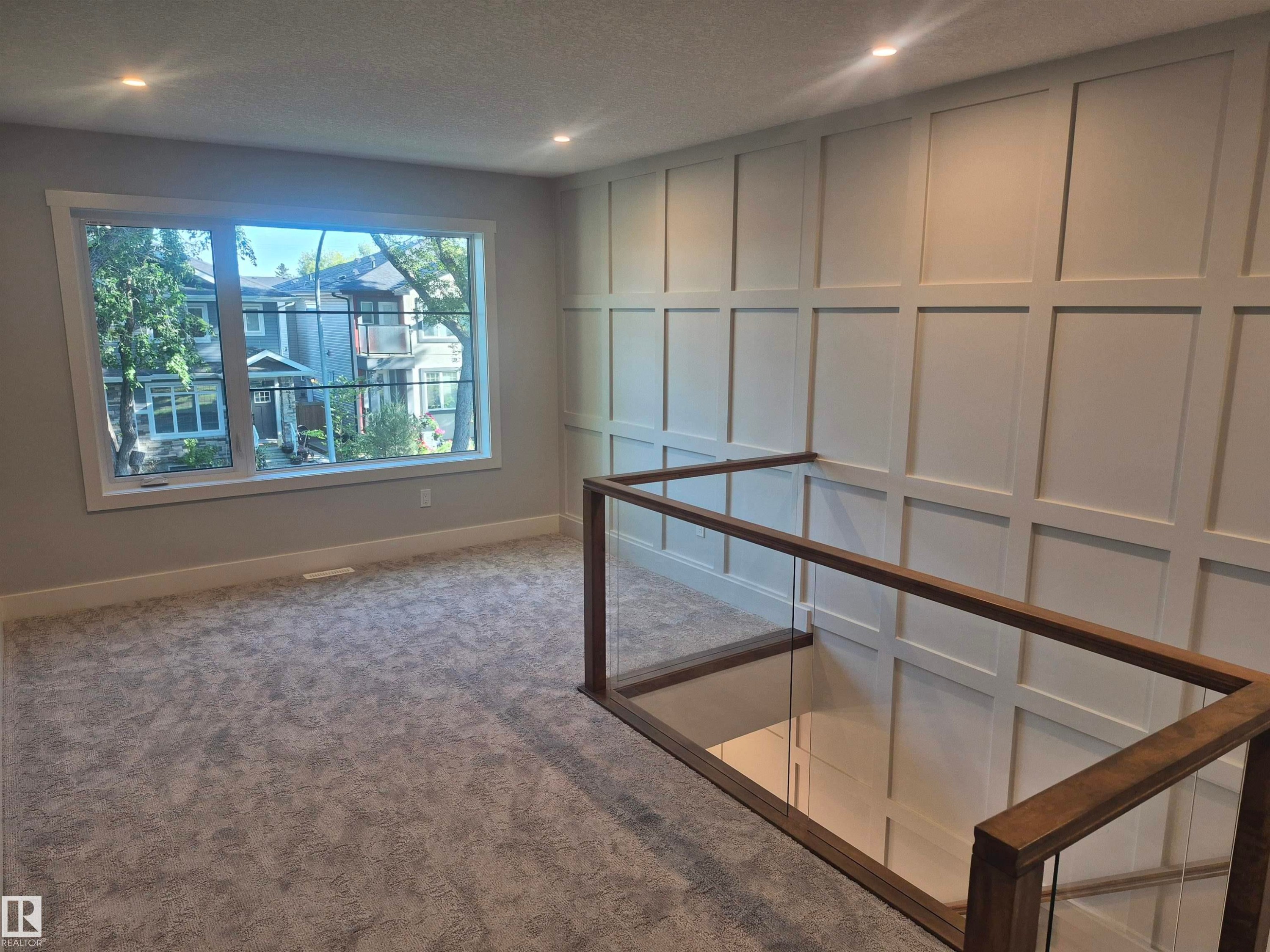 9515 75 Avenue Nw, Edmonton, AB