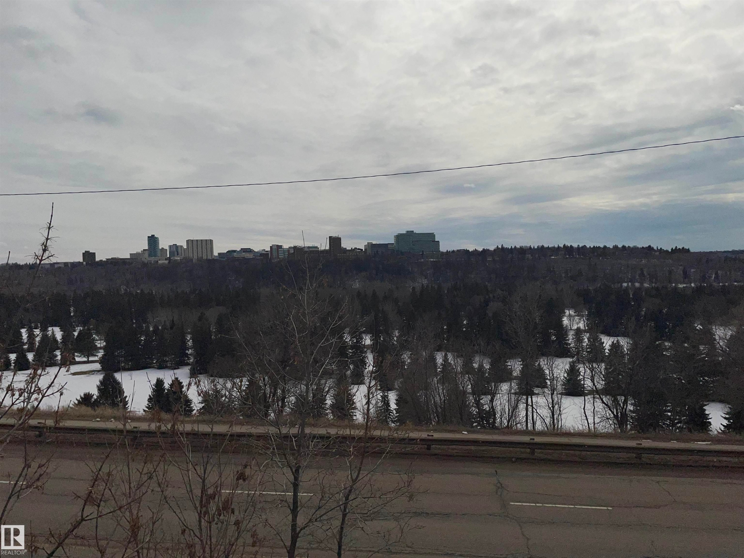 #305 11716 100 Av Nw, Edmonton, AB