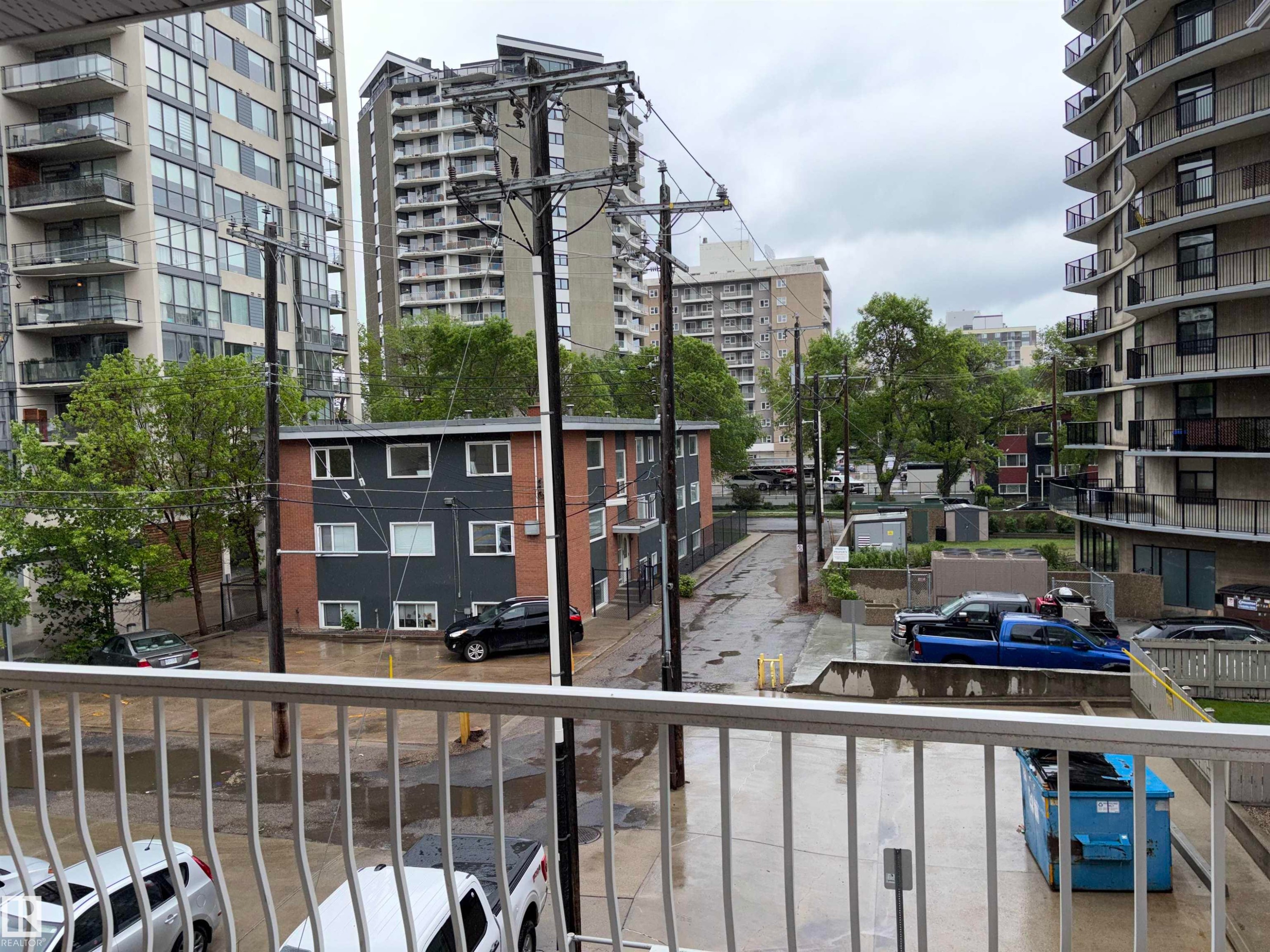 #305 11716 100 Av Nw, Edmonton, AB