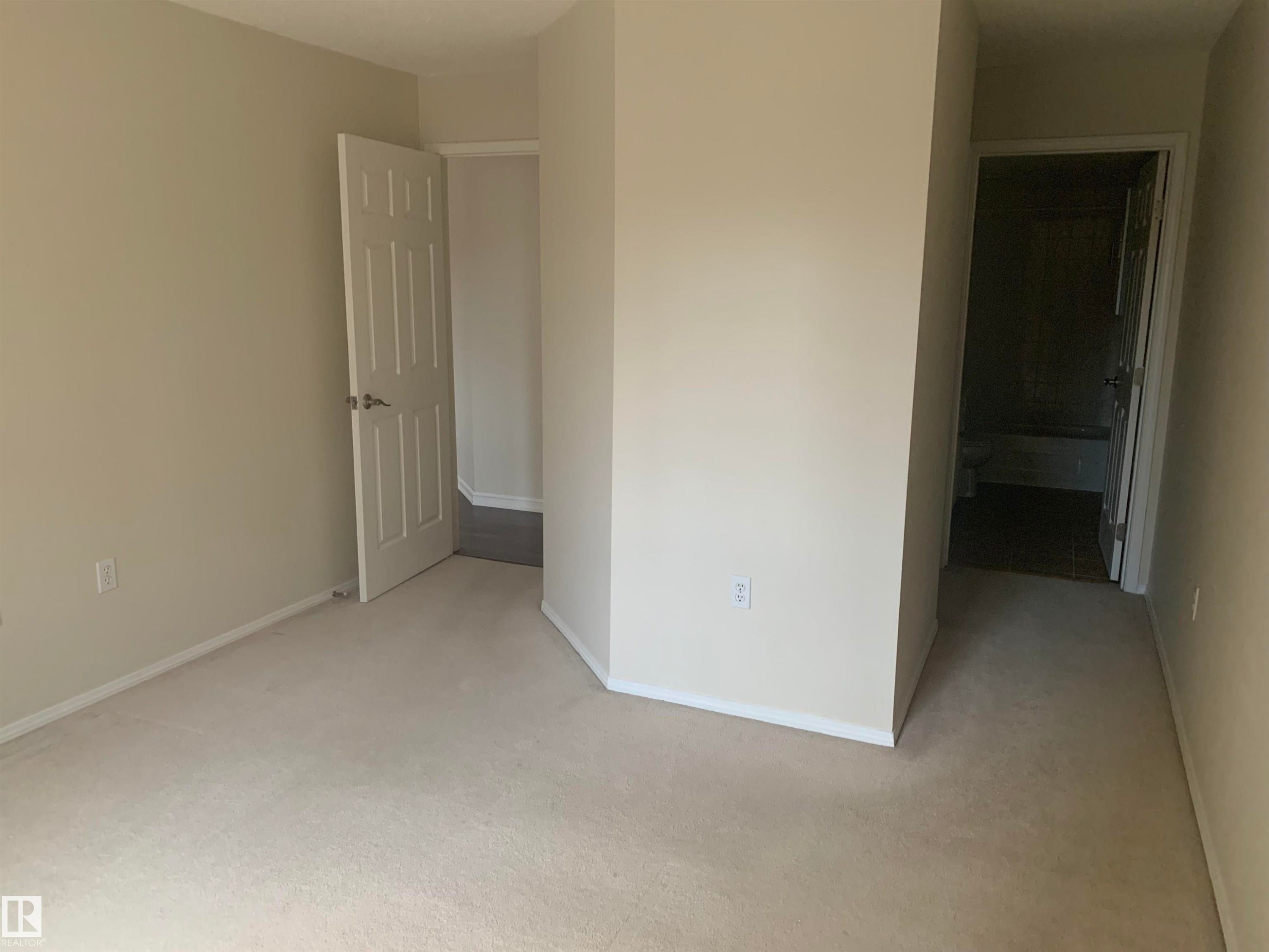 #305 11716 100 Av Nw, Edmonton, AB