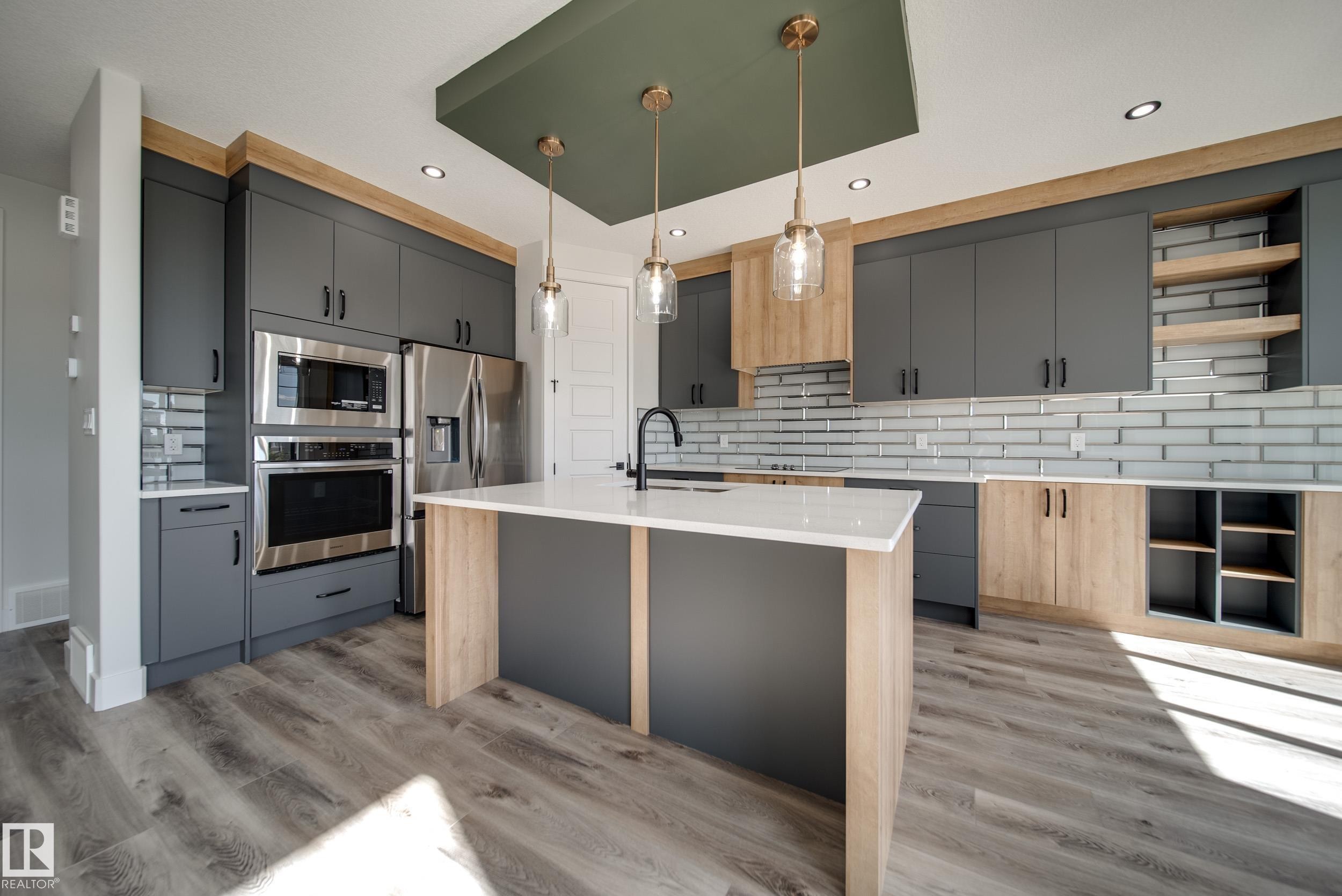 8515 183 Avenue Nw, Edmonton, AB