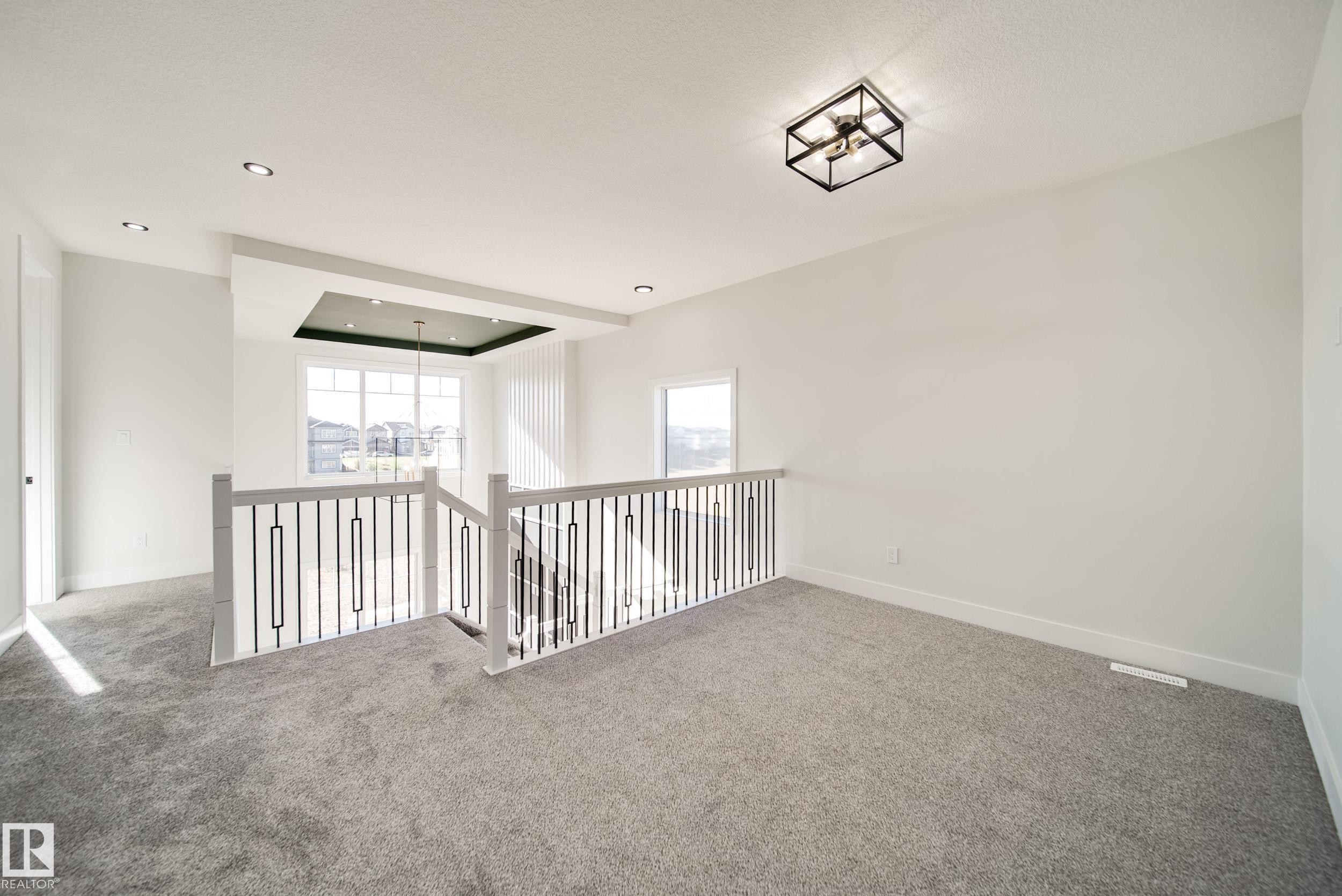 8515 183 Avenue Nw, Edmonton, AB
