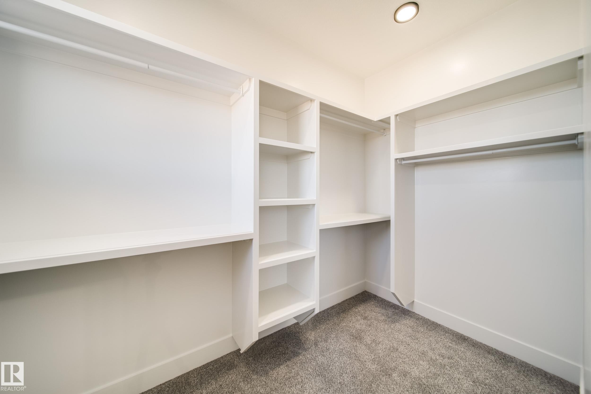 8515 183 Avenue Nw, Edmonton, AB