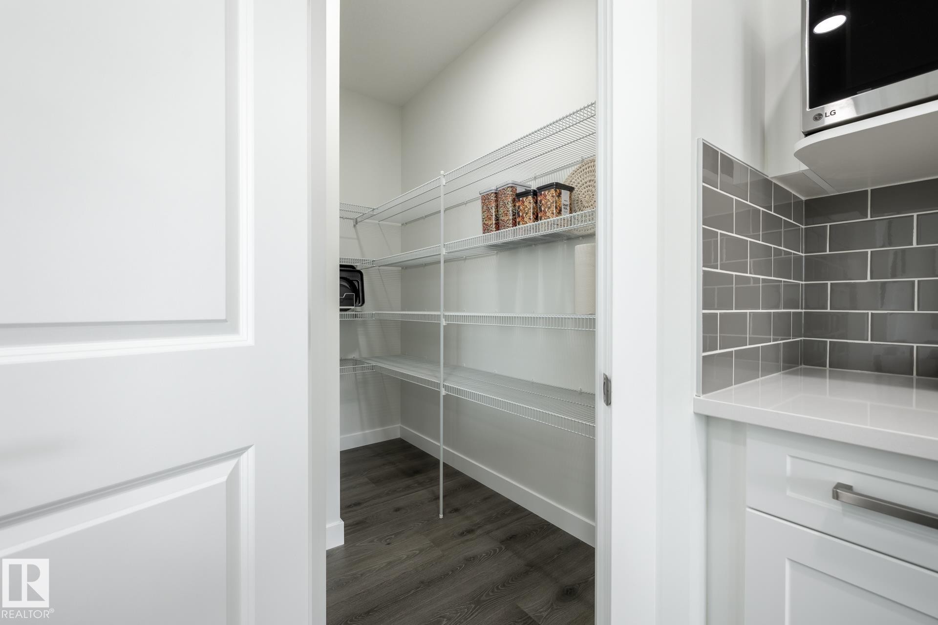 228 Falcon Crescent, Leduc, AB