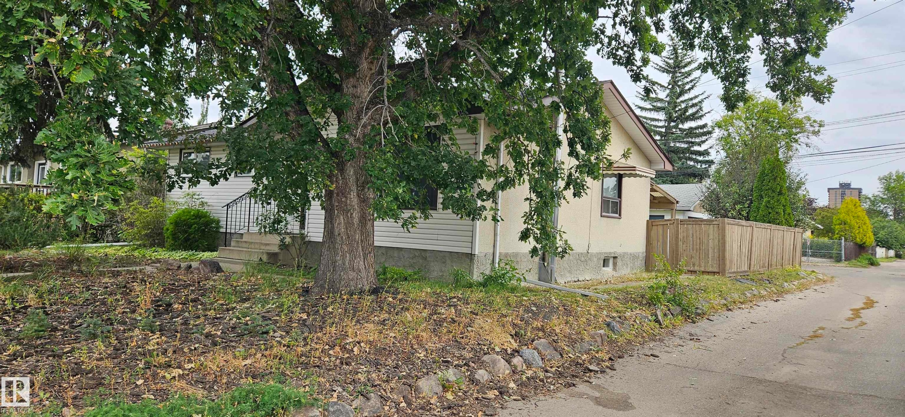 5307 114B Street Nw, Edmonton, AB