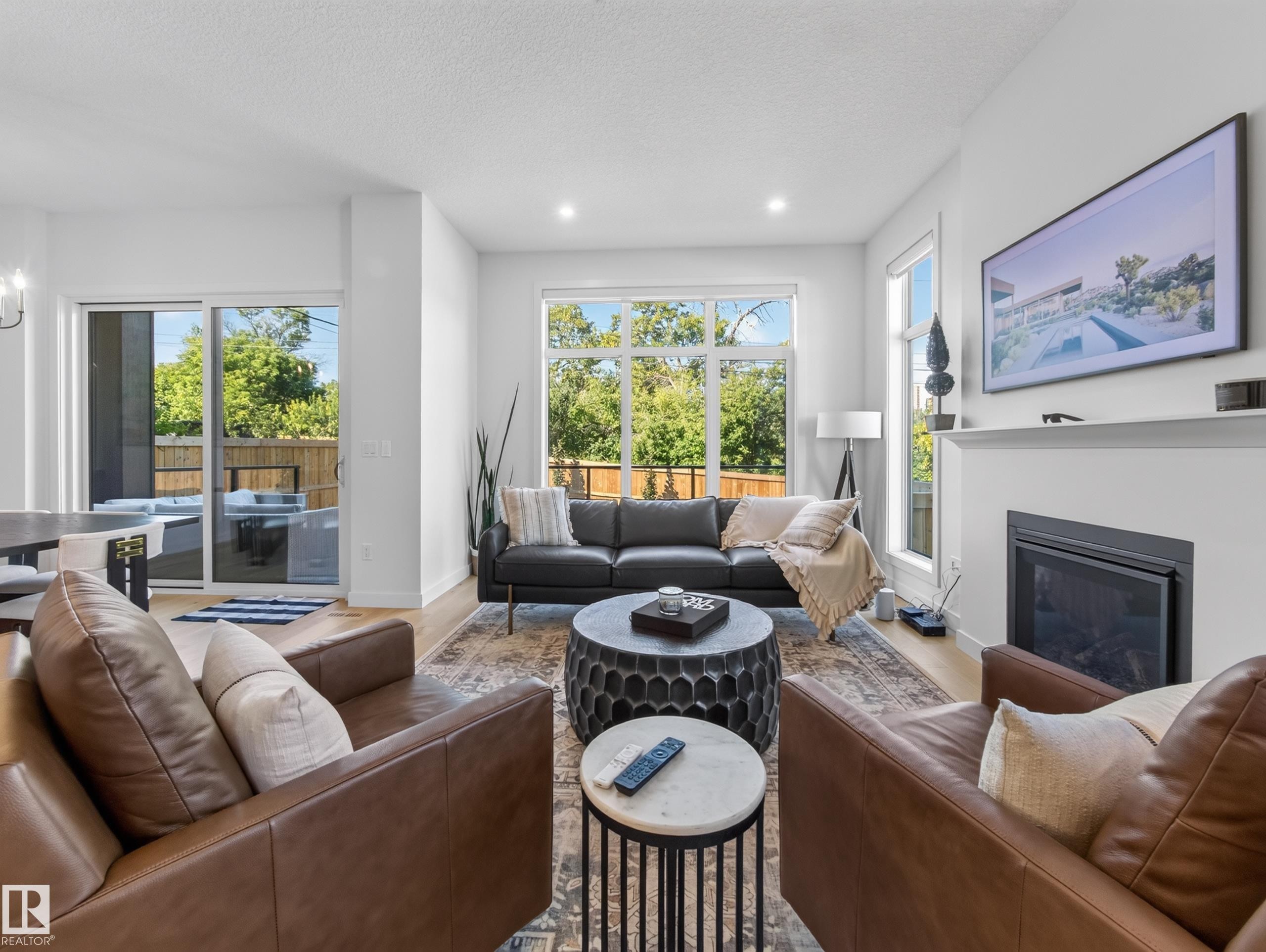 9624 99A Street Nw, Edmonton, AB