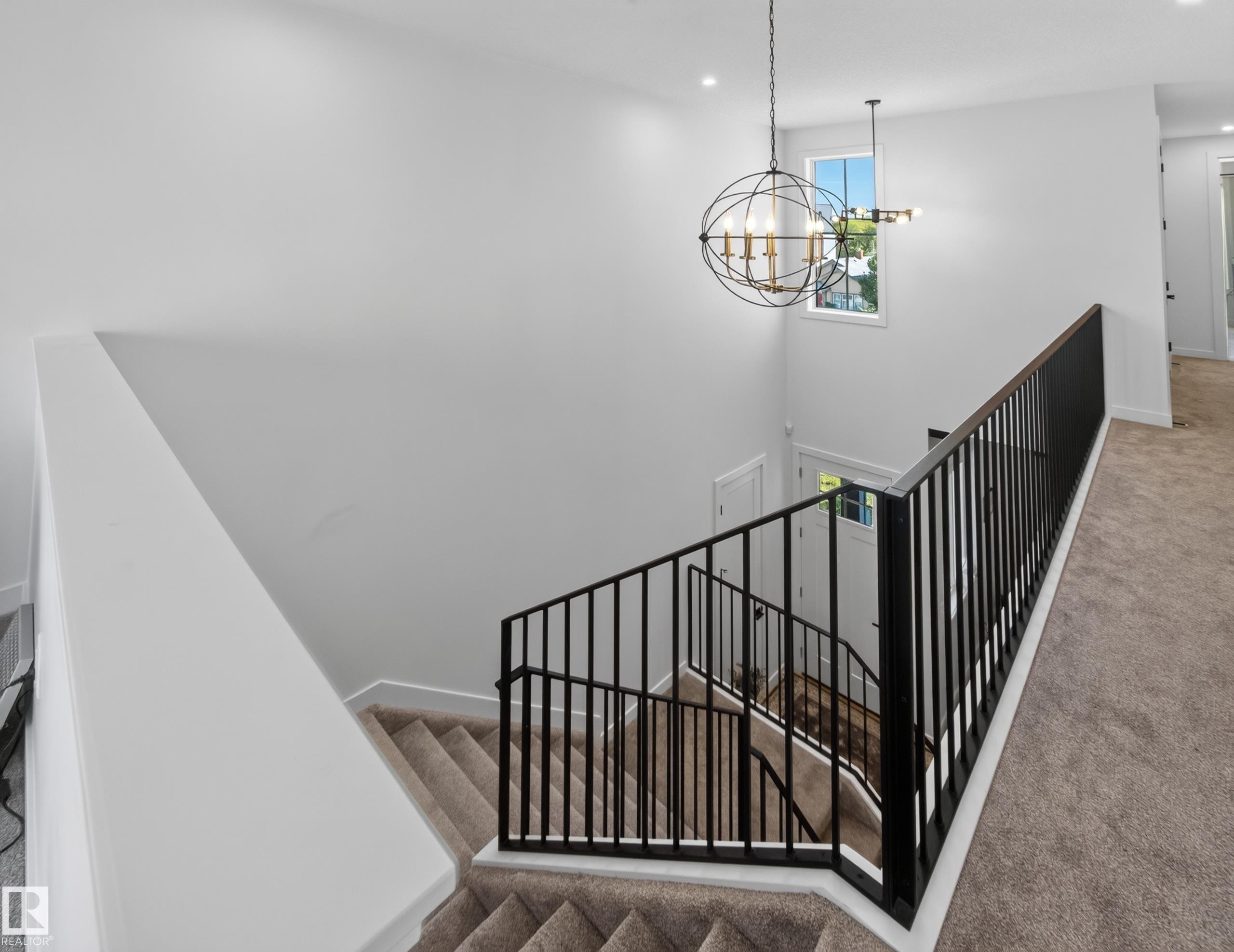 9624 99A Street Nw, Edmonton, AB