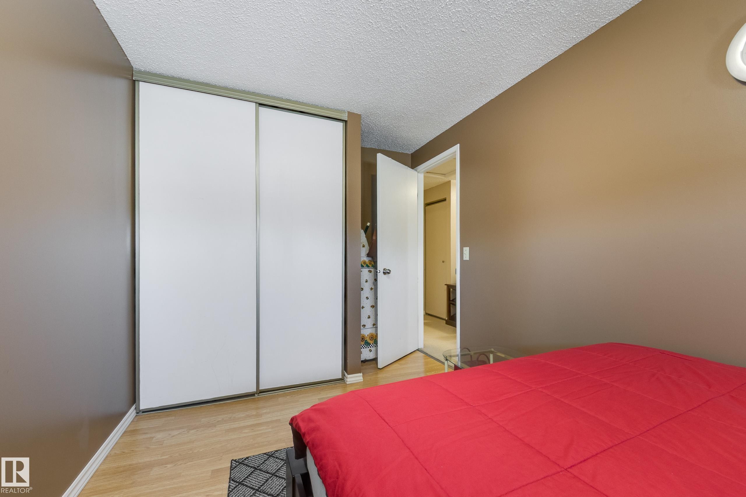 #14 9619 180 St Nw, Edmonton, AB