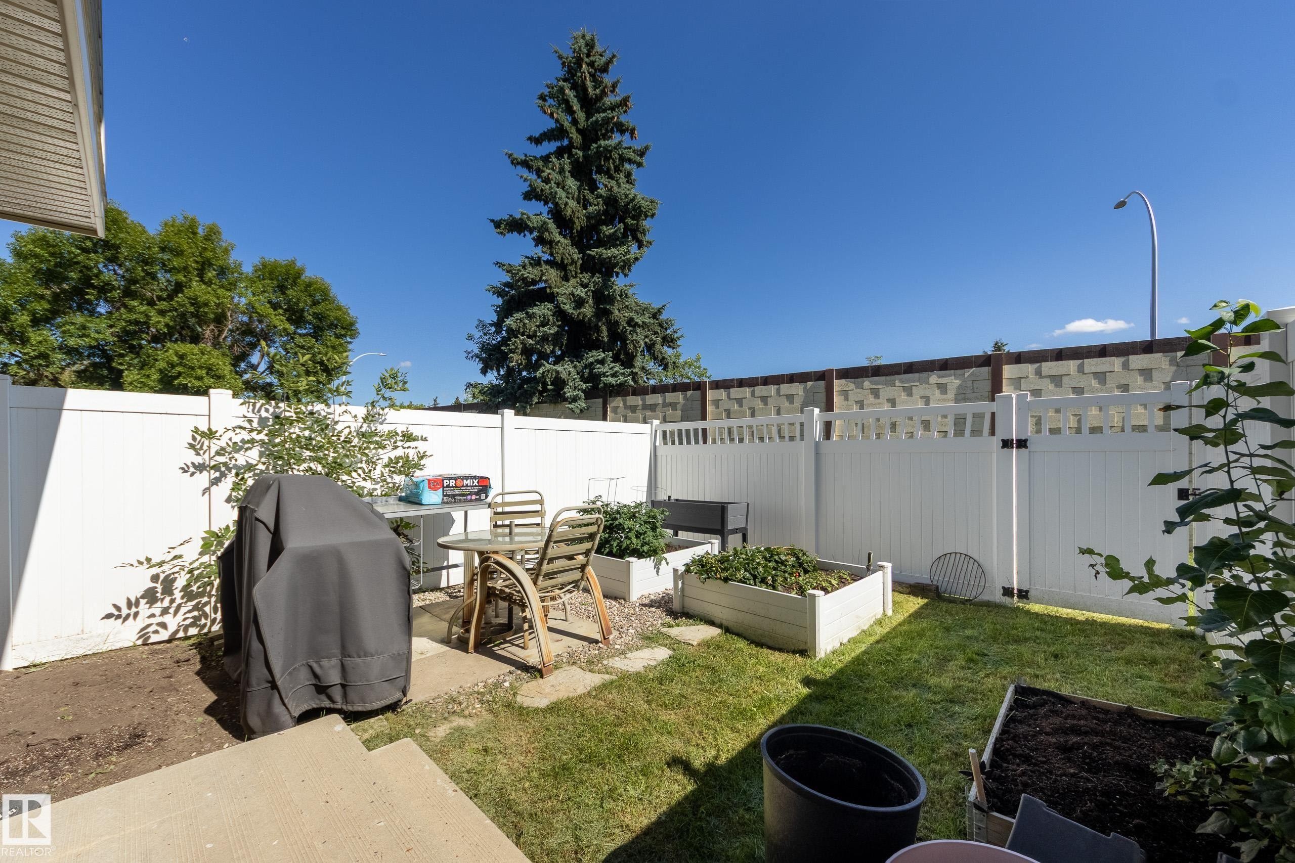 #14 9619 180 St Nw, Edmonton, AB