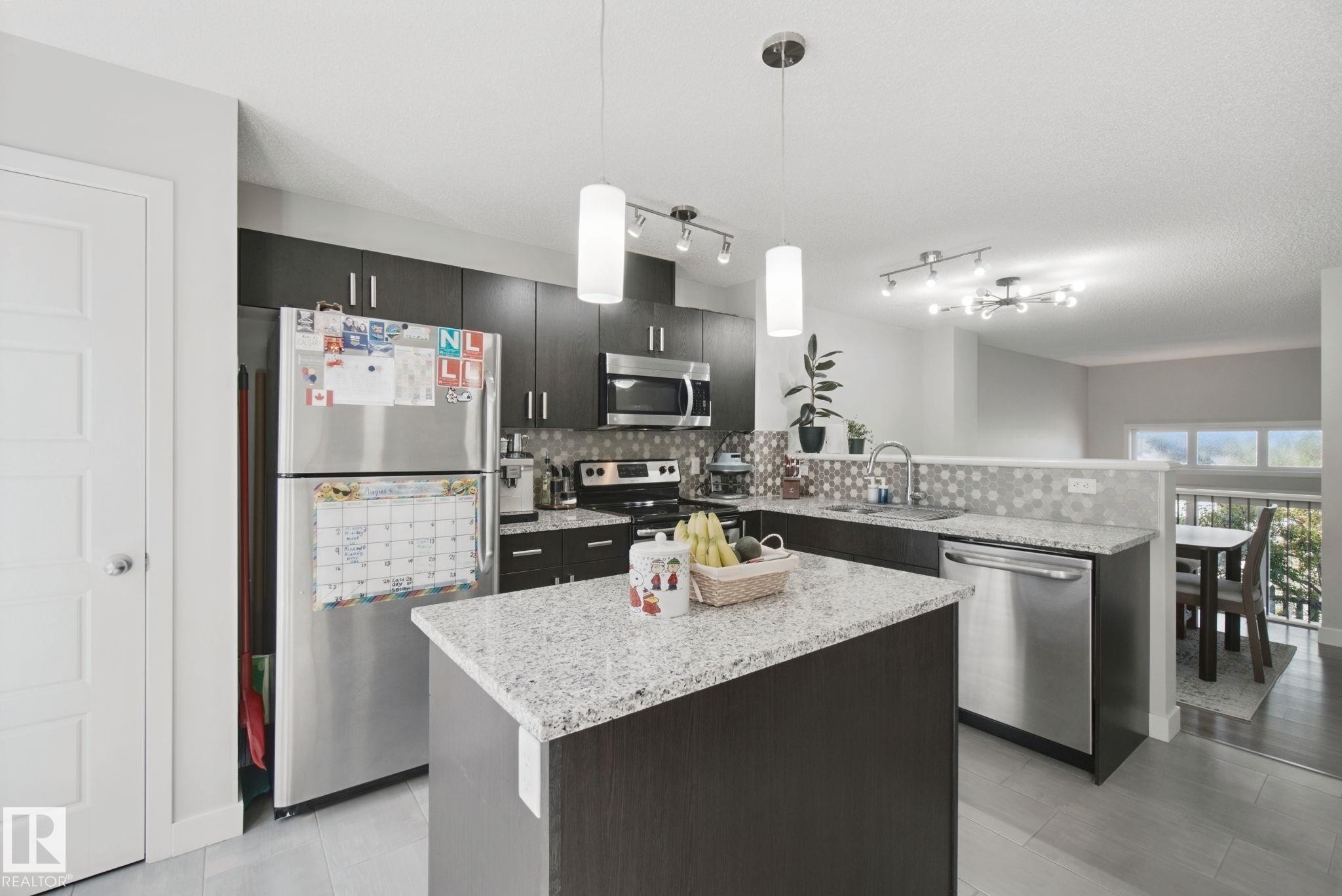 #5 4470 Prowse Rd Sw, Edmonton, AB