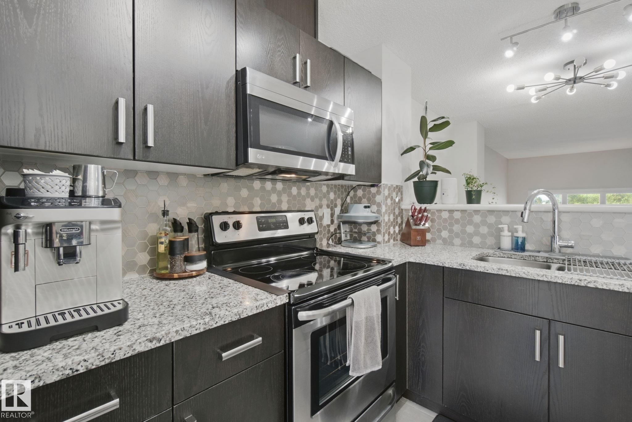 #5 4470 Prowse Rd Sw, Edmonton, AB