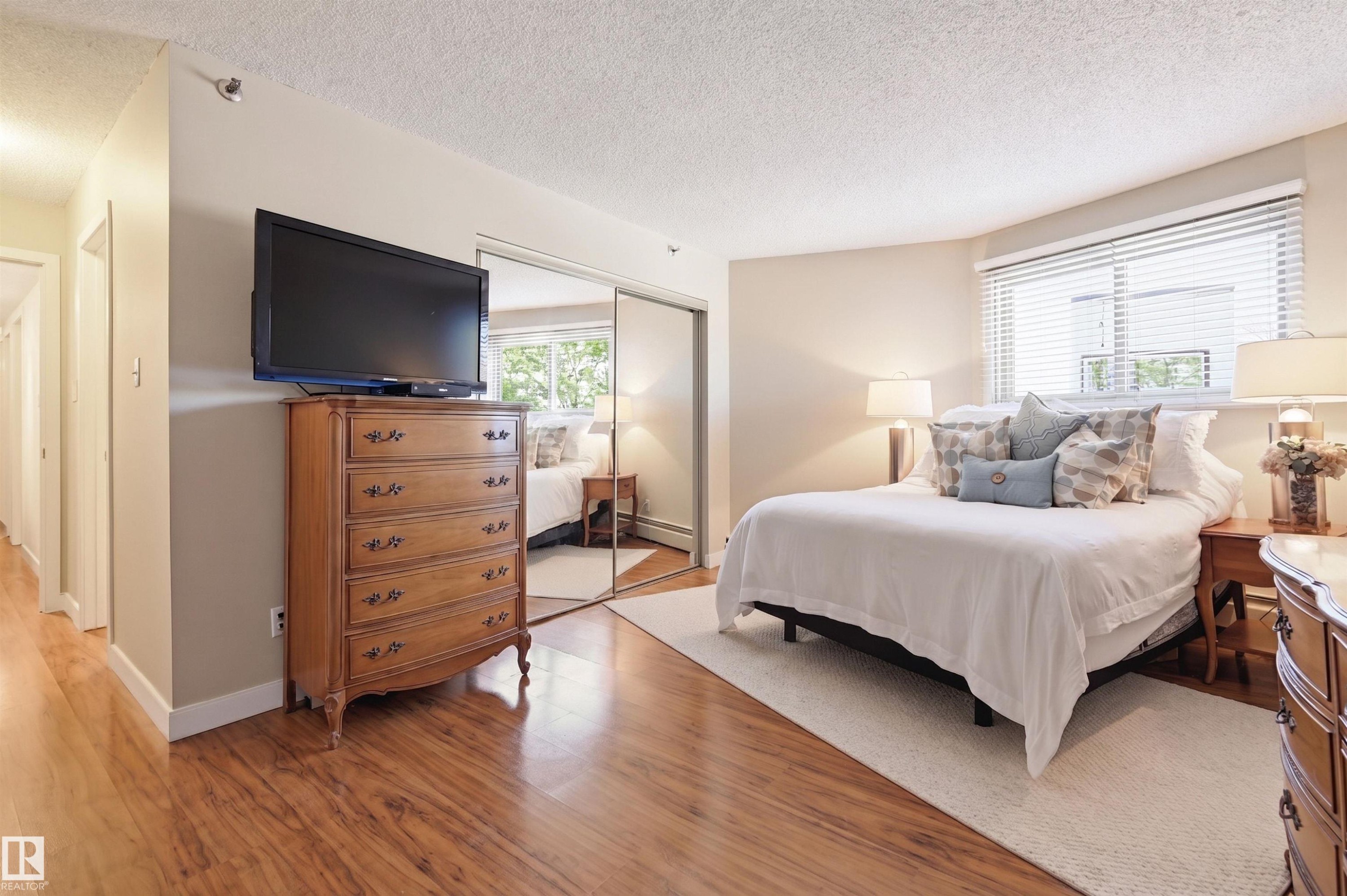 #403 10171 119 St Nw, Edmonton, AB