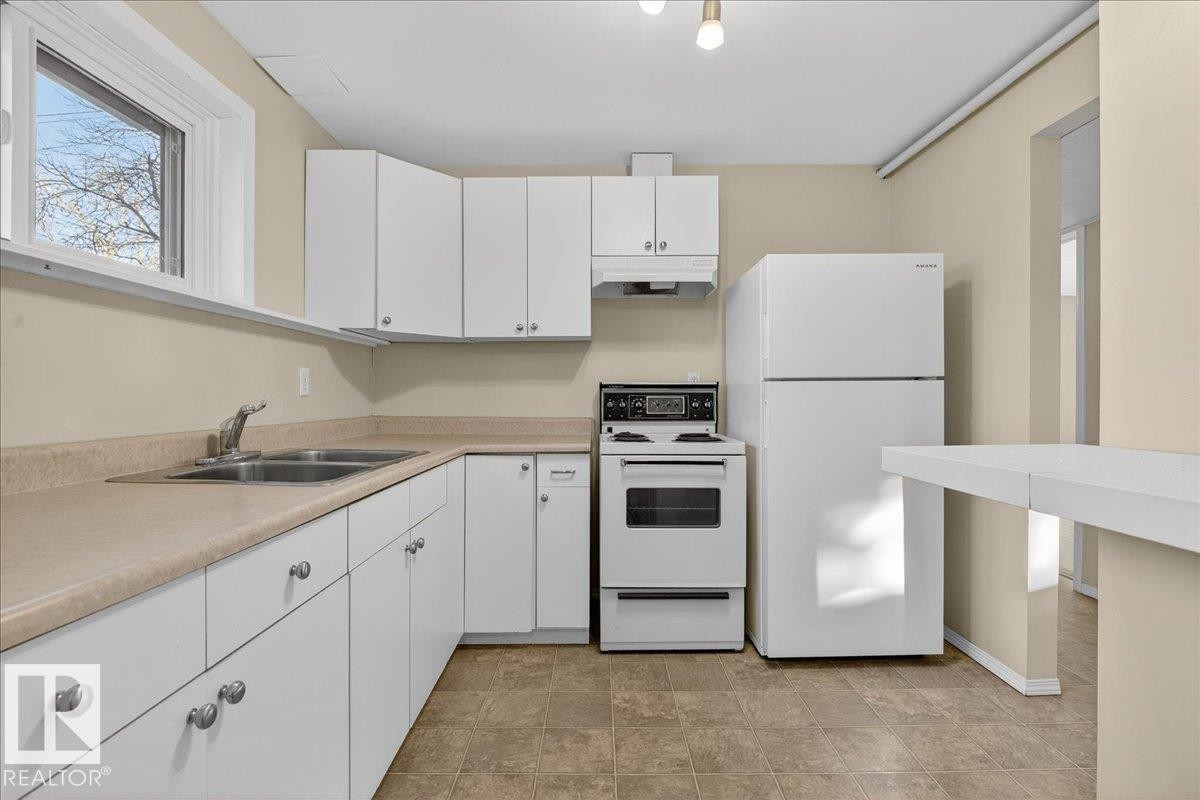 16206 79A Avenue Nw, Edmonton, AB