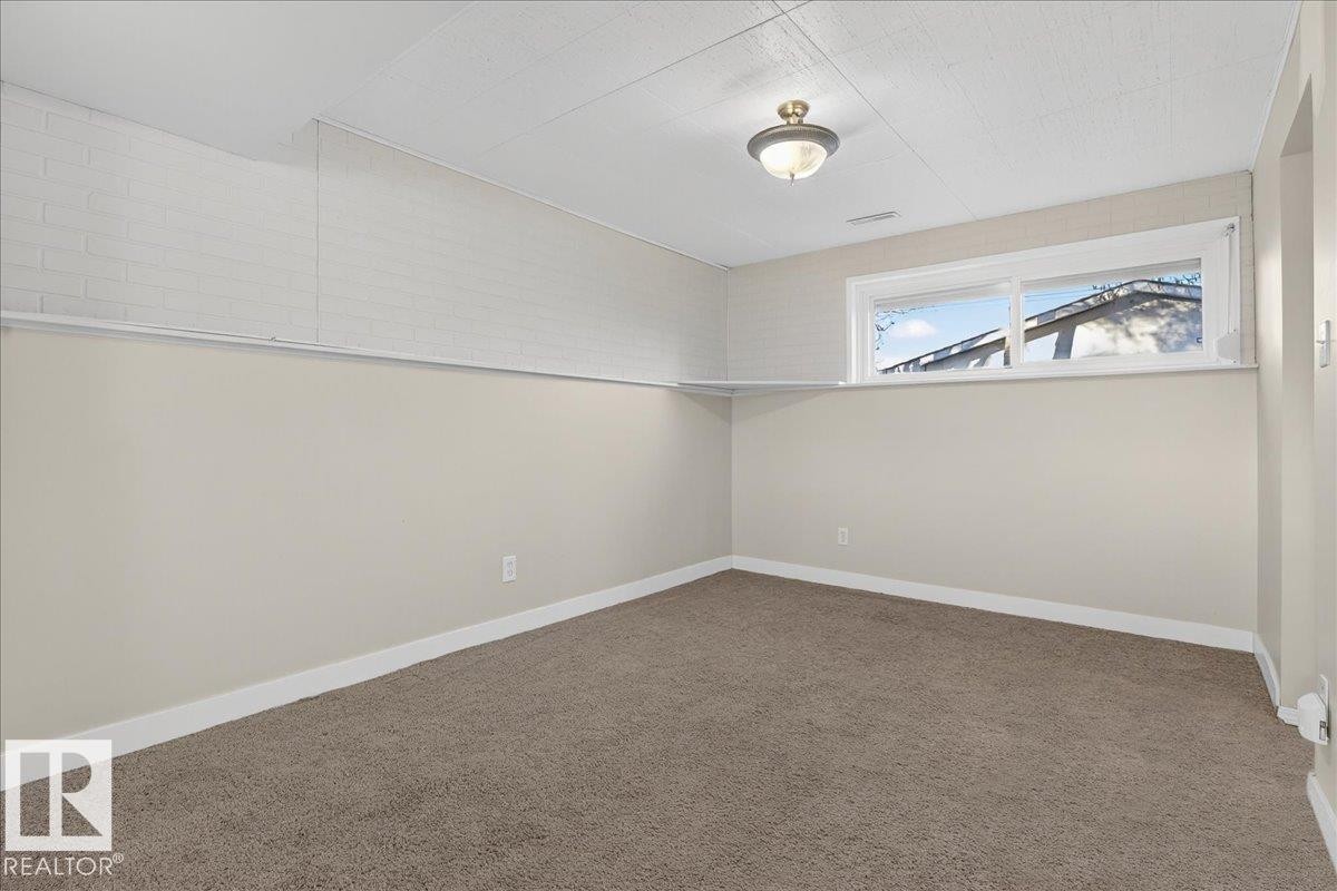16206 79A Avenue Nw, Edmonton, AB