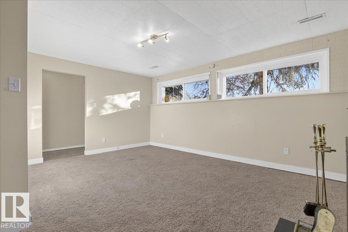 16206 79A Avenue Nw, Edmonton, AB