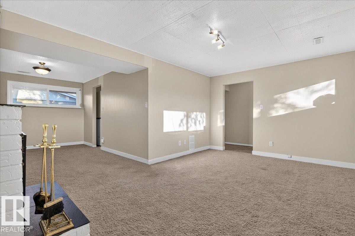 16206 79A Avenue Nw, Edmonton, AB